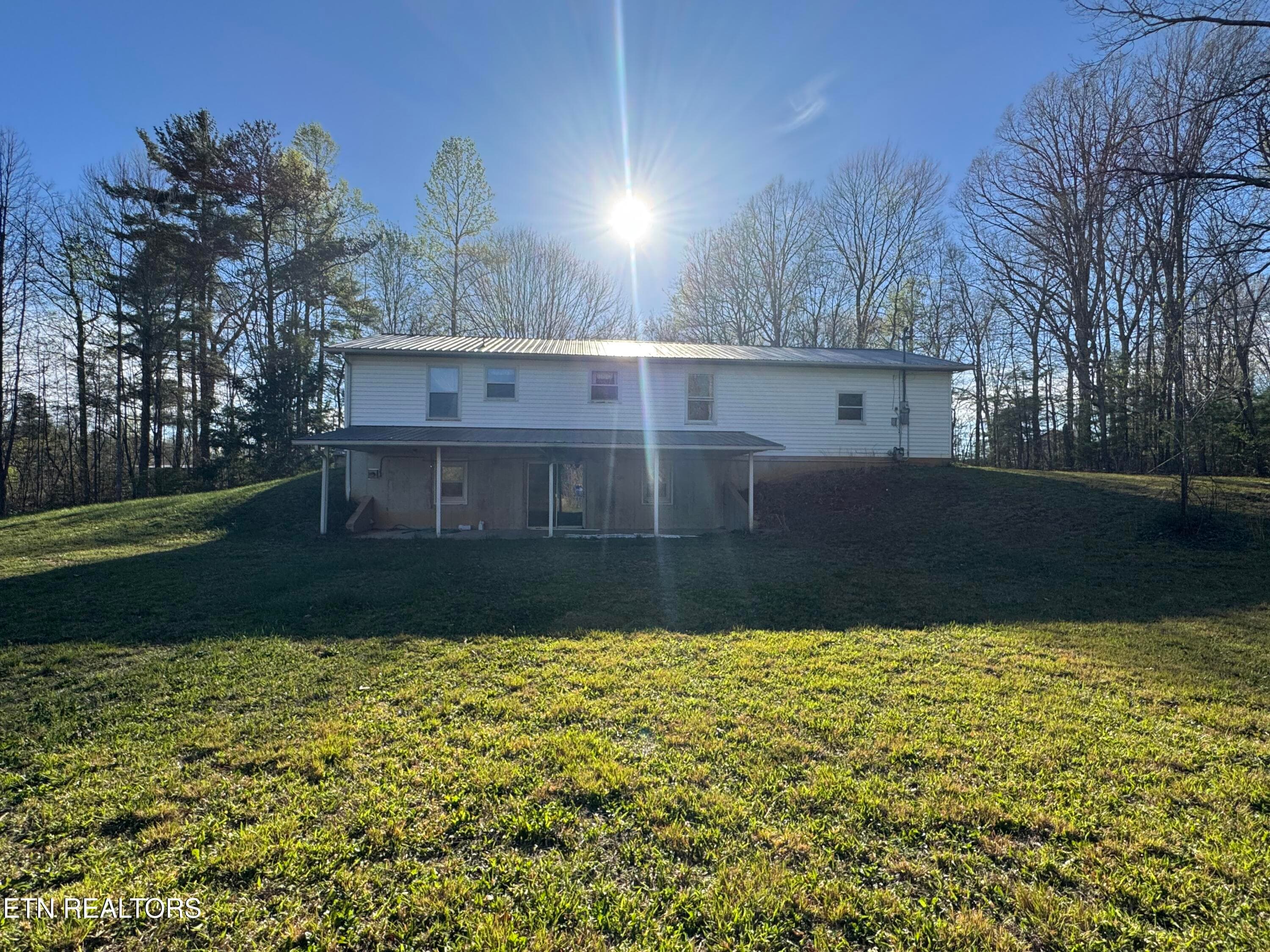 IMG_3219 - 211 Black Oak Rd, Oneida, TN 37841