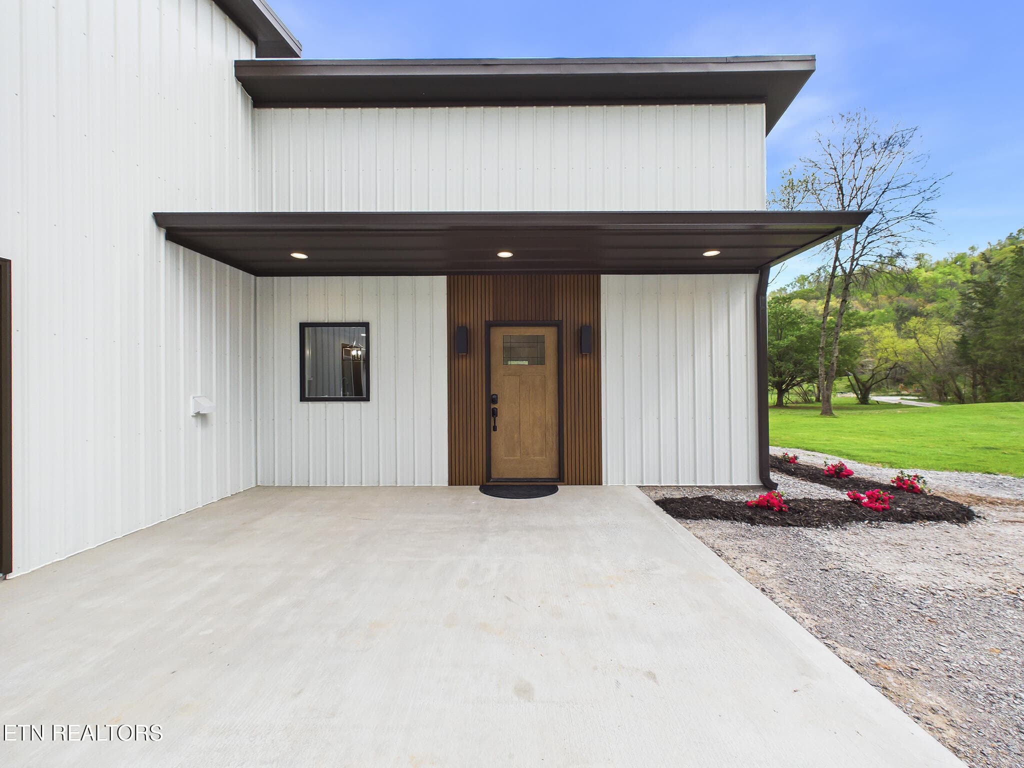 03-003 - 1483 Reagan Valley Rd, Tellico Plains, TN 37385