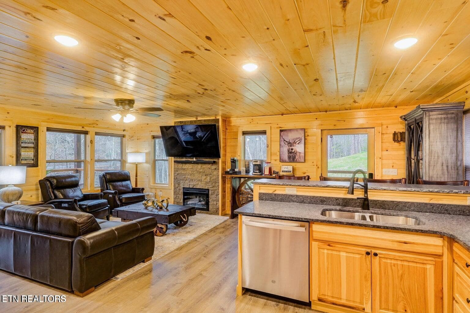 1614-5 - 1614 Lake Drive, Gatlinburg, TN 37738, Gatlinburg
