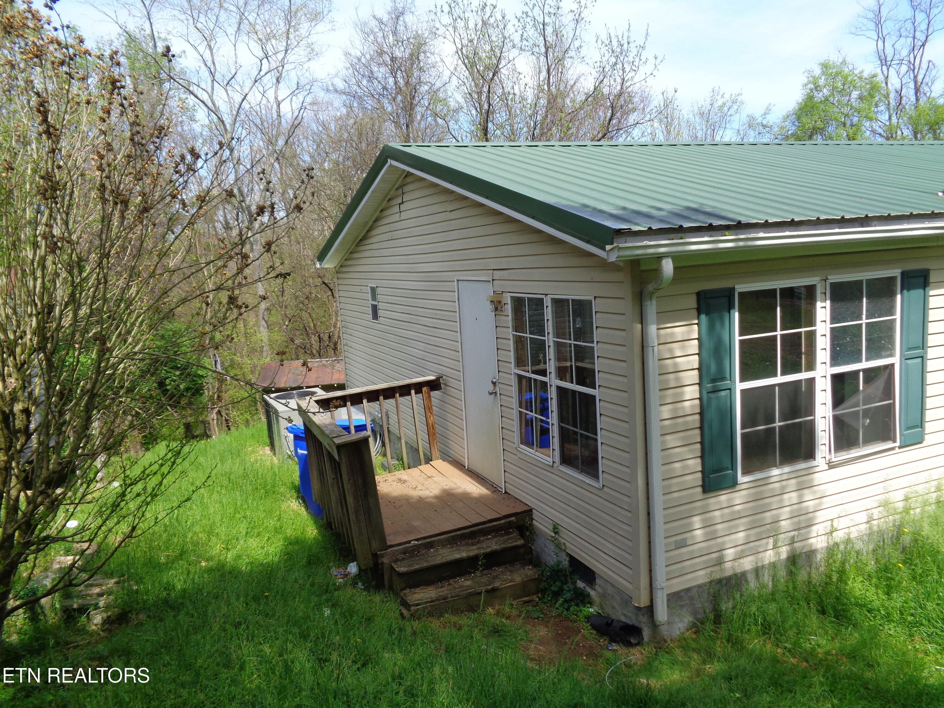 DSC01072 - 1104 Valley Home Rd, Morristown, TN 37813, Morristown