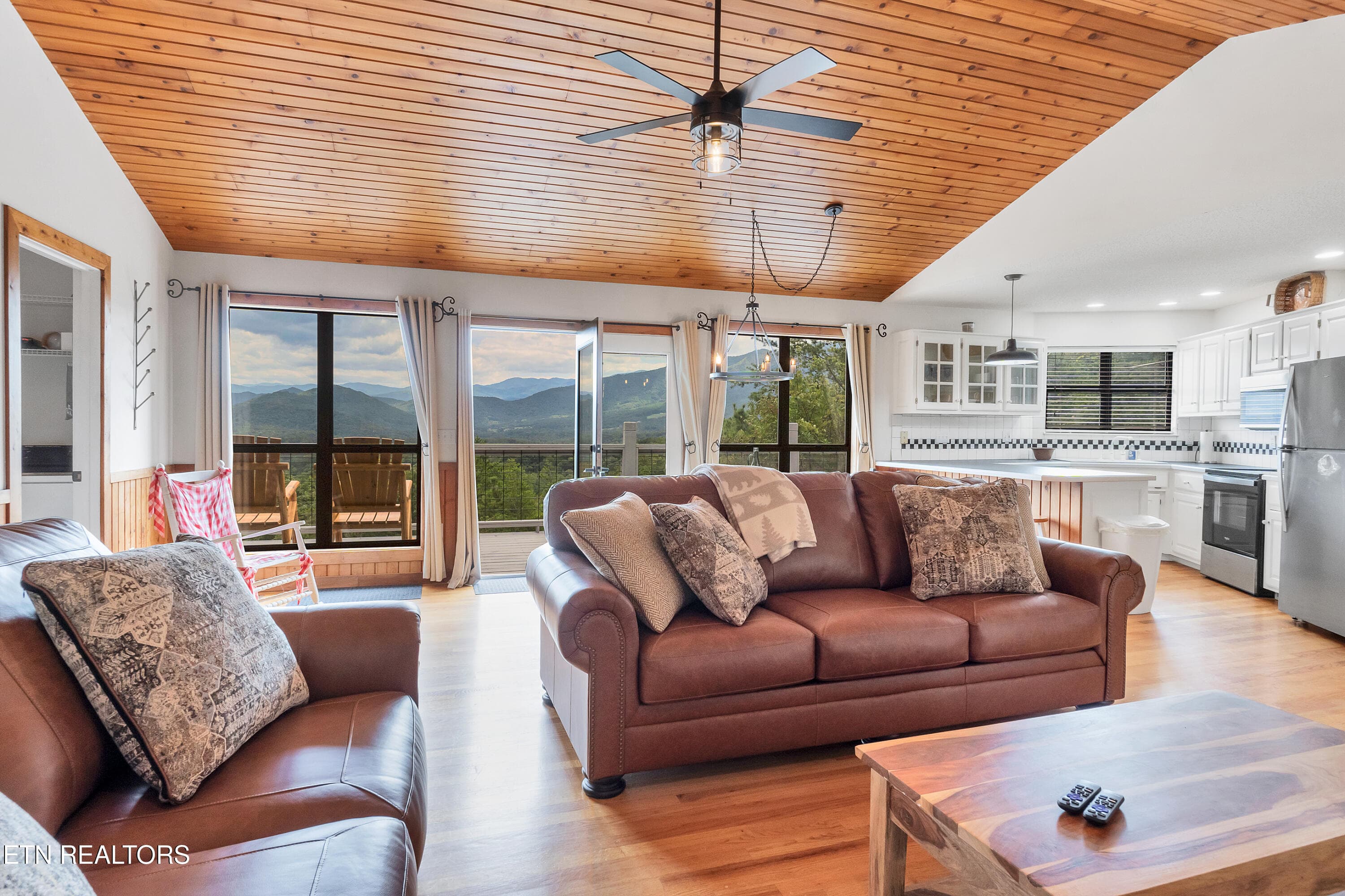 DSC03542 - 544 Nathans Nook Rd, Townsend, TN 37882