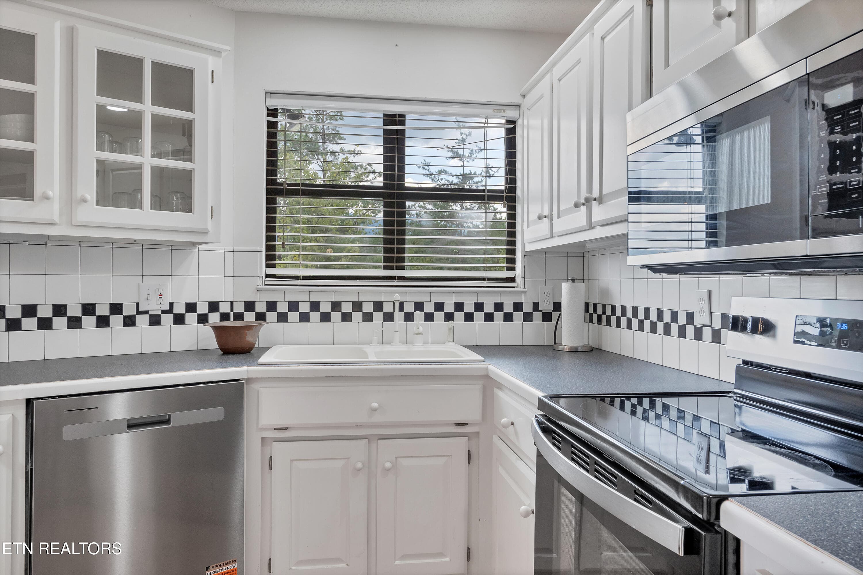DSC03587 - 544 Nathans Nook Rd, Townsend, TN 37882
