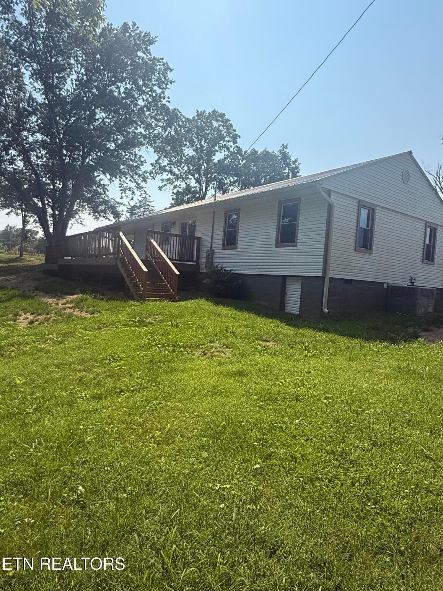 IMG_0880 - 1184 Davis Chapel Rd, LaFollette, TN 37766