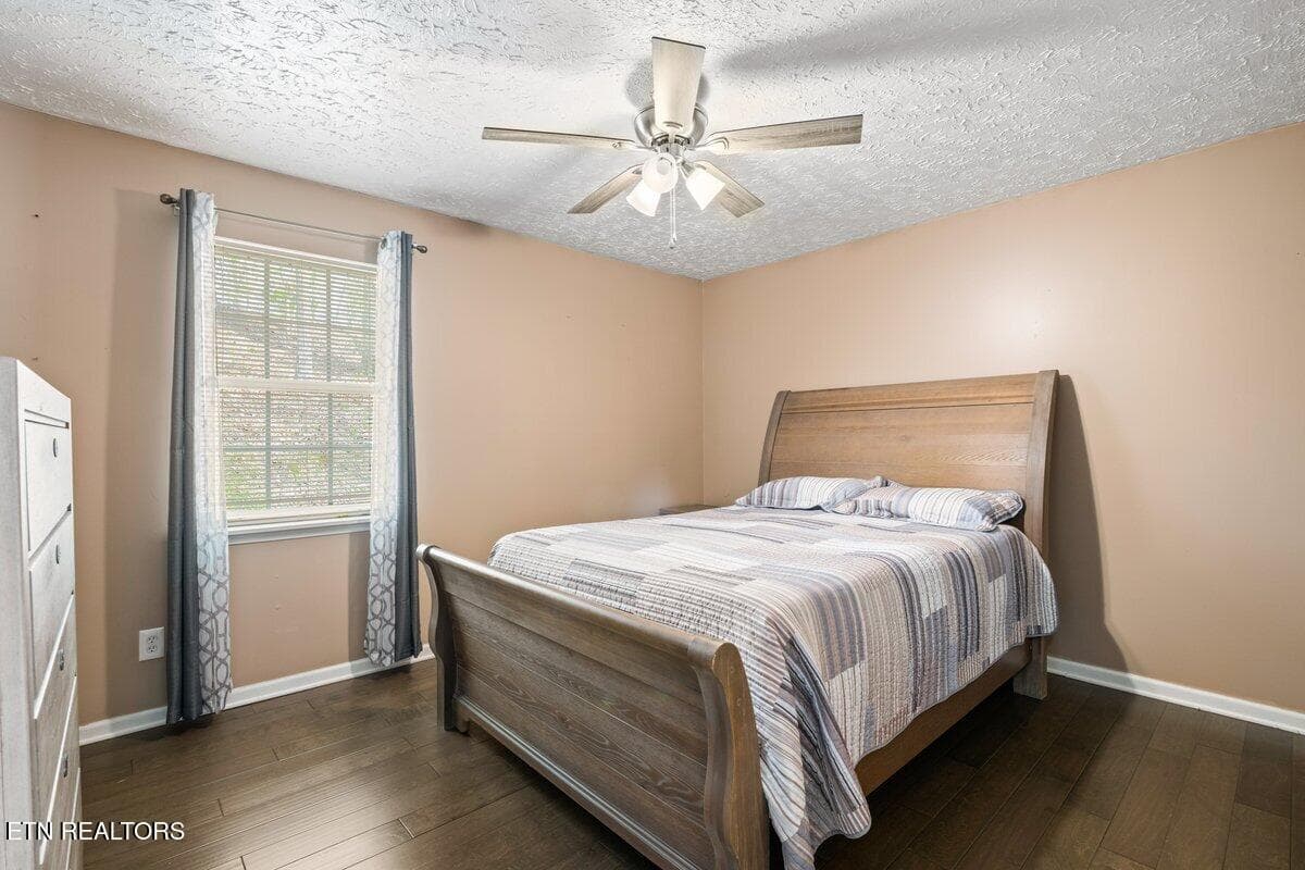 225 Country Way Dr 24 - 225 Country Way Drive, LaFollette, TN 37766, LaFollette