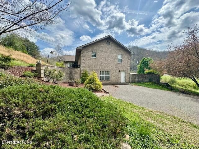 IMG_1220 - 200 Simpson Lane, Wallins, KY 40873