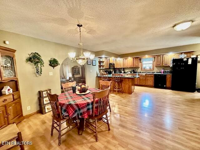 dining main level - 200 Simpson Lane, Wallins, KY 40873