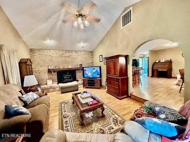 family room - 200 Simpson Lane, Wallins, KY 40873