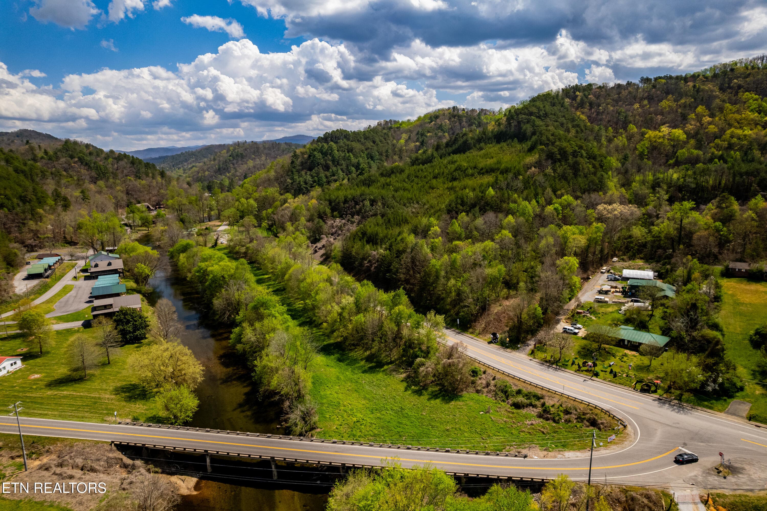 3.77acreSkyway-14 - 2 Cherohala Skyway, Tellico Plains, TN 37385