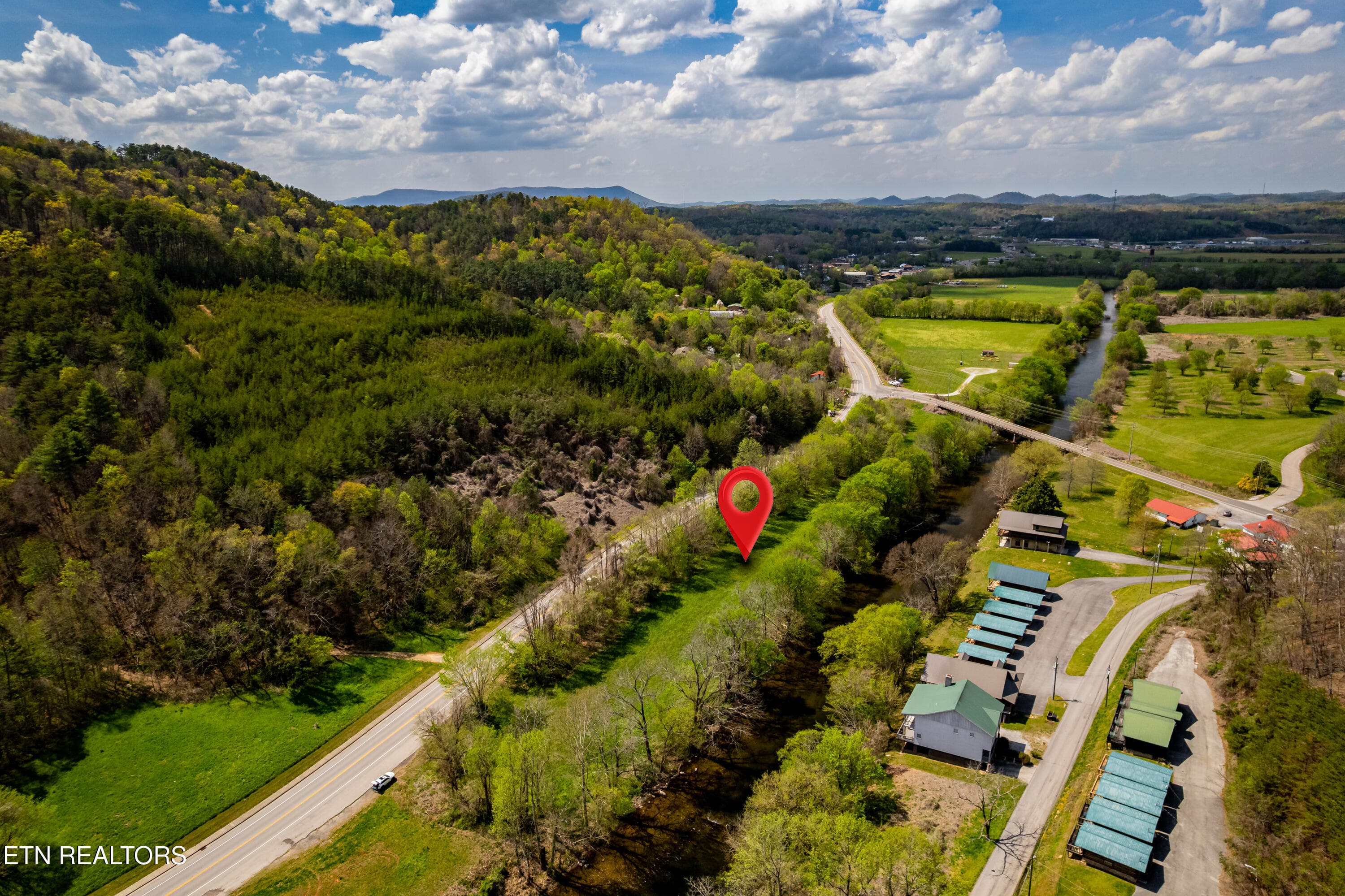 3.77acreSkyway-29 - 2 Cherohala Skyway, Tellico Plains, TN 37385