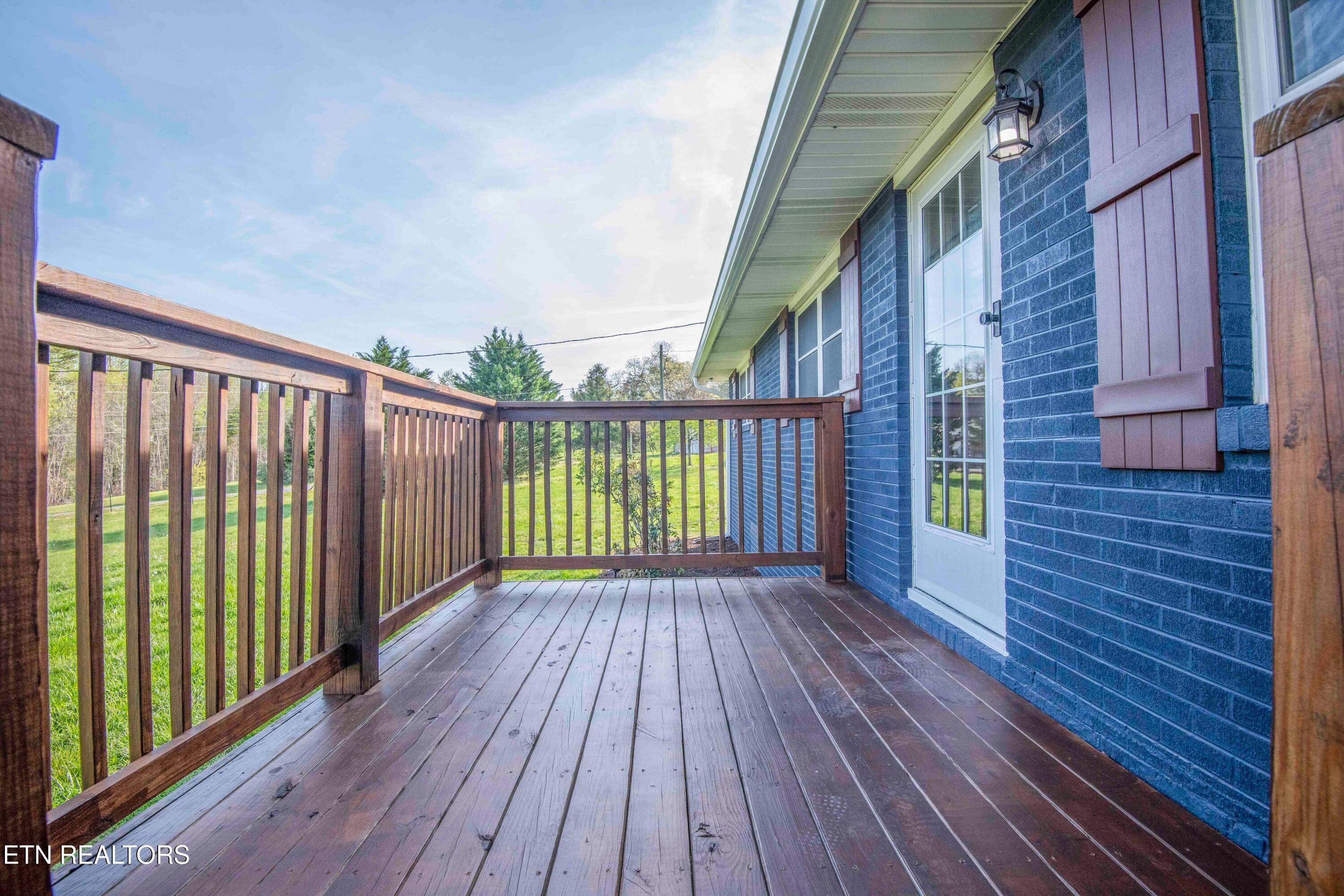 exterior_1 - 10732 Richland Rd, Mascot, TN 37806