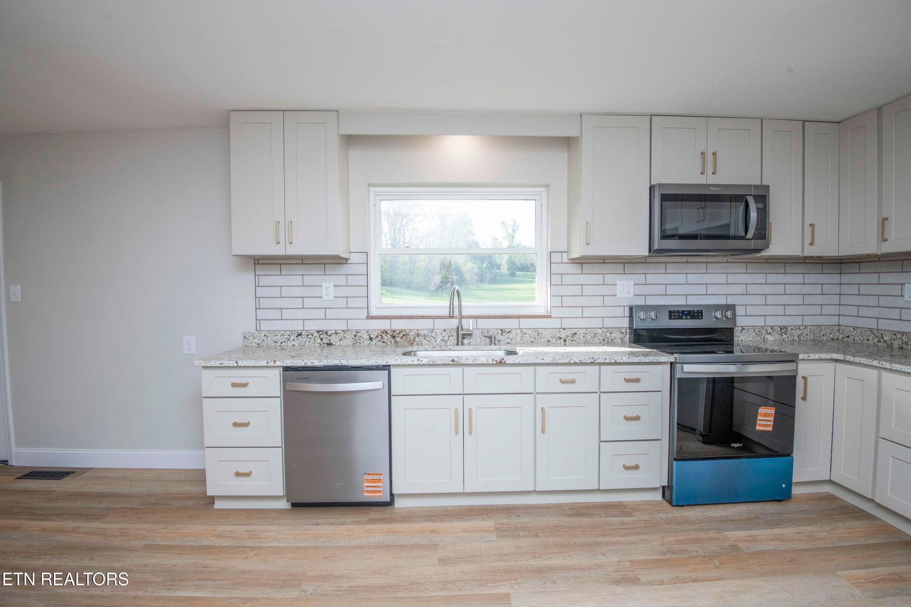 kitchen 3_1 - 10732 Richland Rd, Mascot, TN 37806