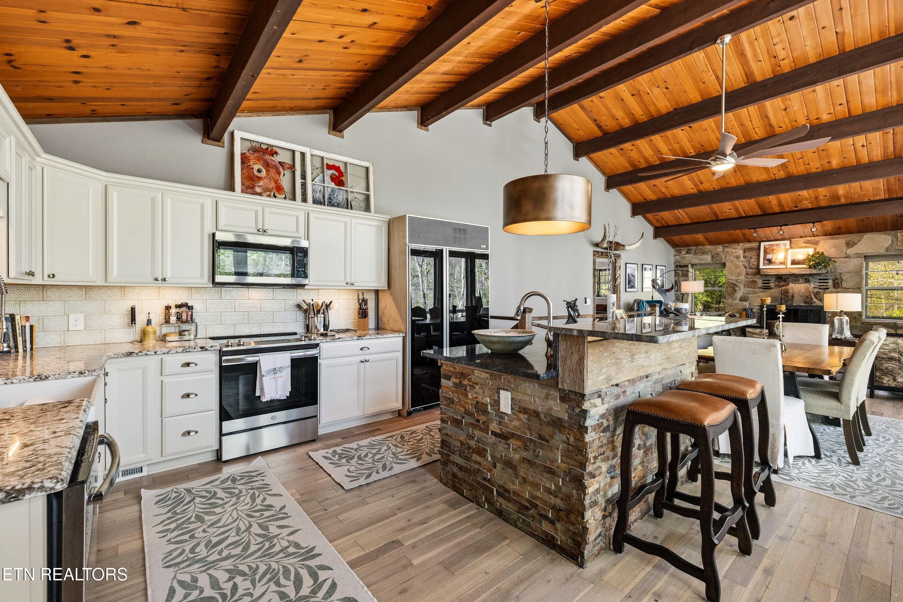 Gorgeous Kitchen - 509 Adams Road, Gatlinburg, TN 37738, Gatlinburg