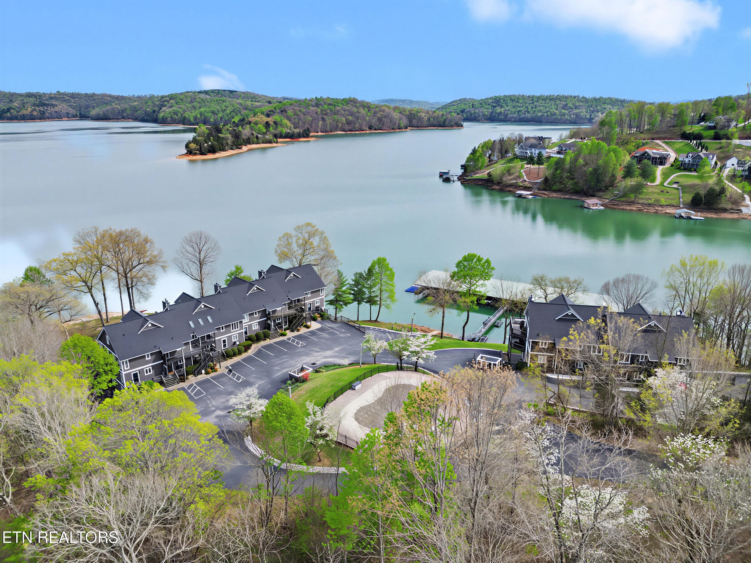 42_11 - 700 Shanghai Landing Lane 8, LaFollette, TN 37766
