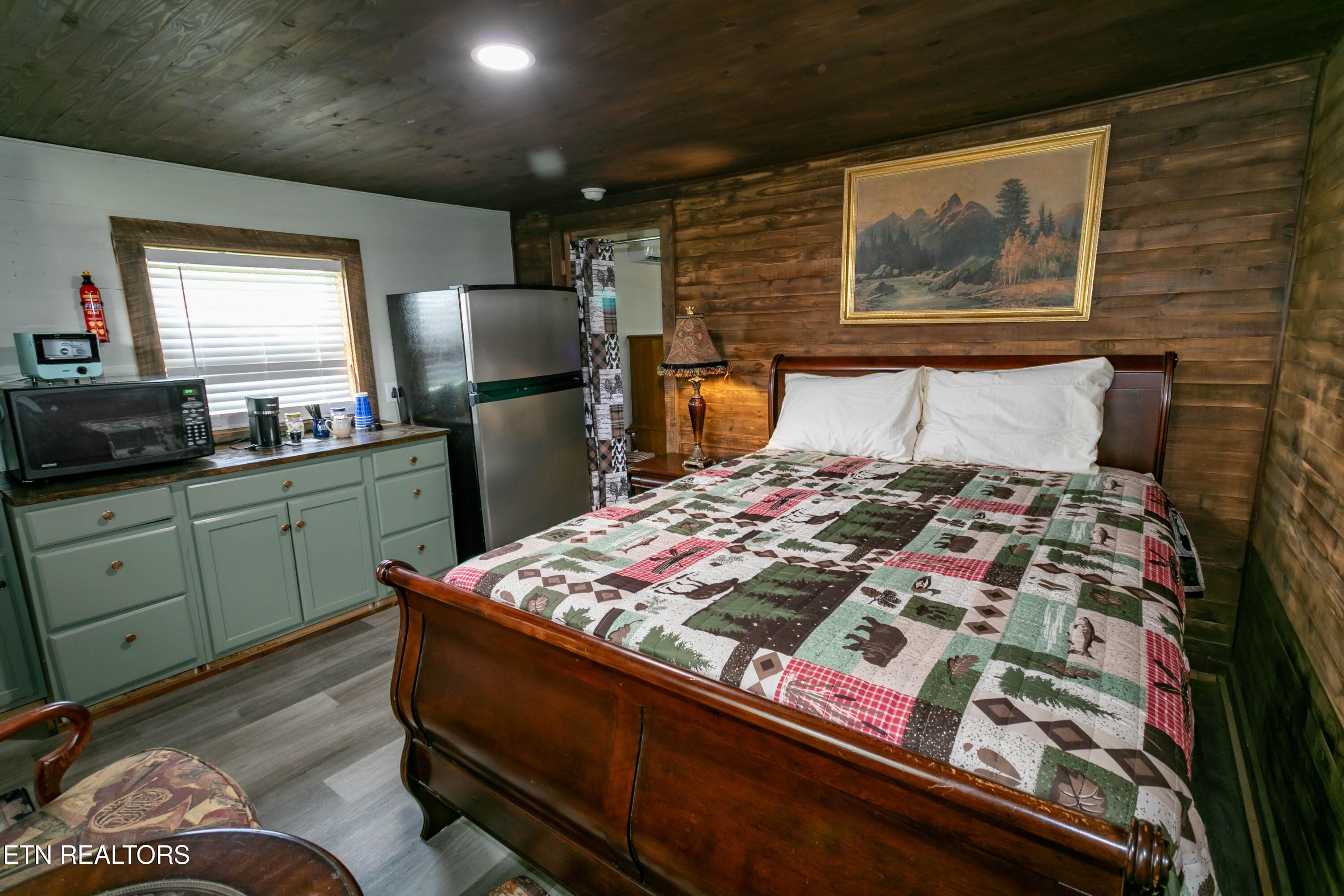 2B4A9032 - 8113 W Old Highway 73, Townsend, TN 37882