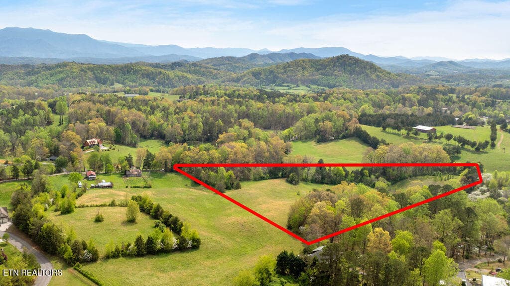 DJI_0504 - lot 6 Cummings Chapel Rd, Sevierville, TN 37876