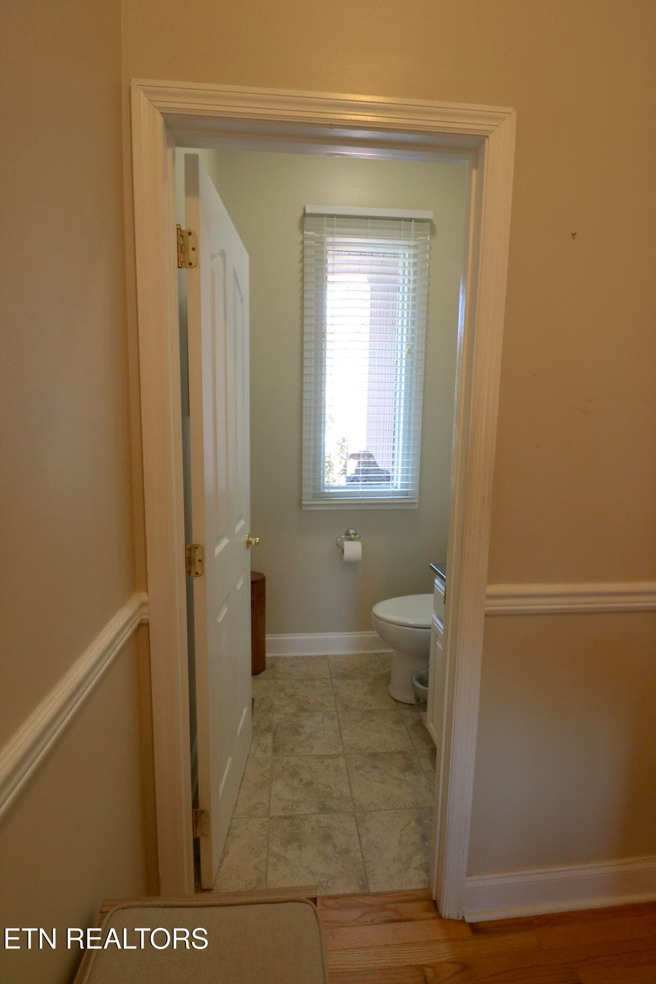 Half Bath - 123 Double Tee Court, Tazewell, TN 37879