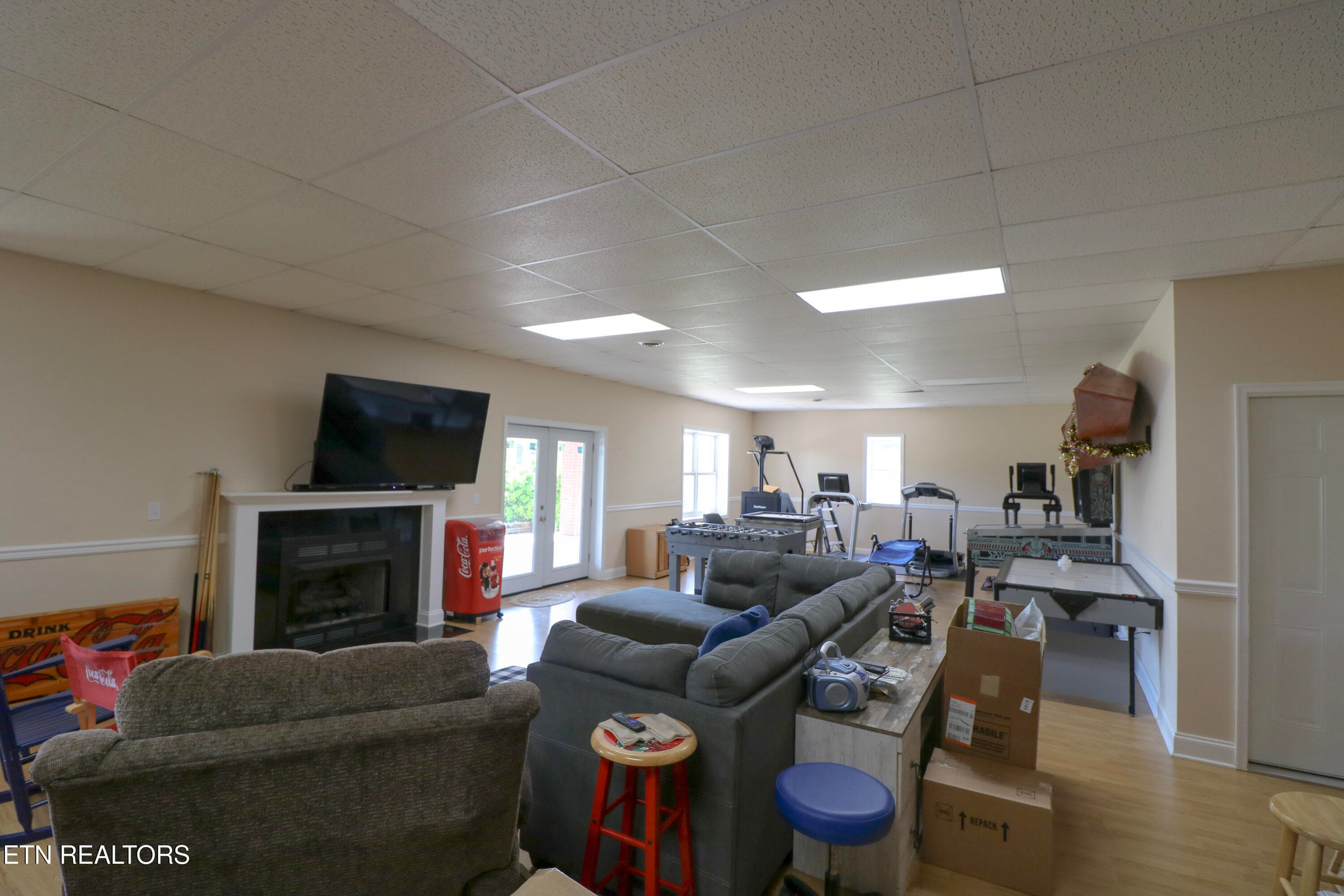Basement Rec Room - 123 Double Tee Court, Tazewell, TN 37879