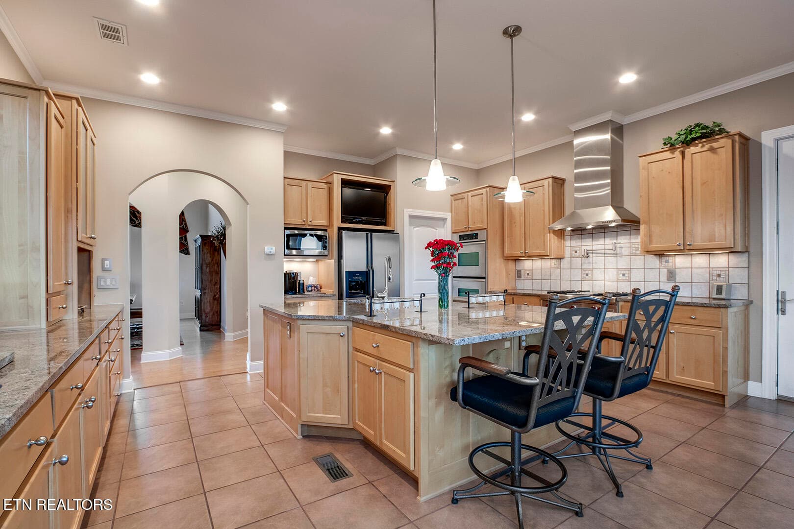 14_RarityBayPkwy_1490_Kitchen02 - 1490 Rarity Bay Pkwy, Vonore, TN 37885, Vonore