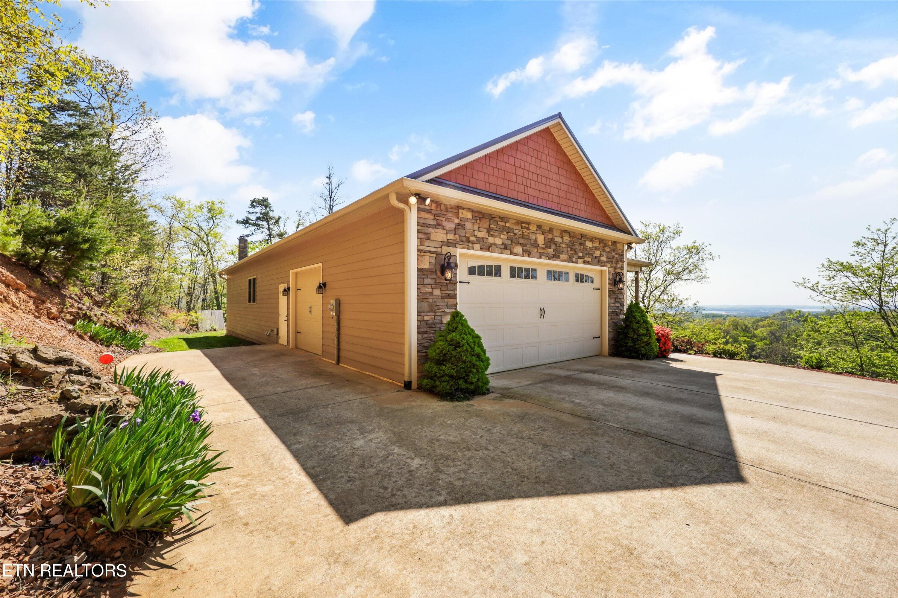 03-2278 Lower Rinehart Rd 045 - 2278 Lower Rinehart Rd, Dandridge, TN 37725