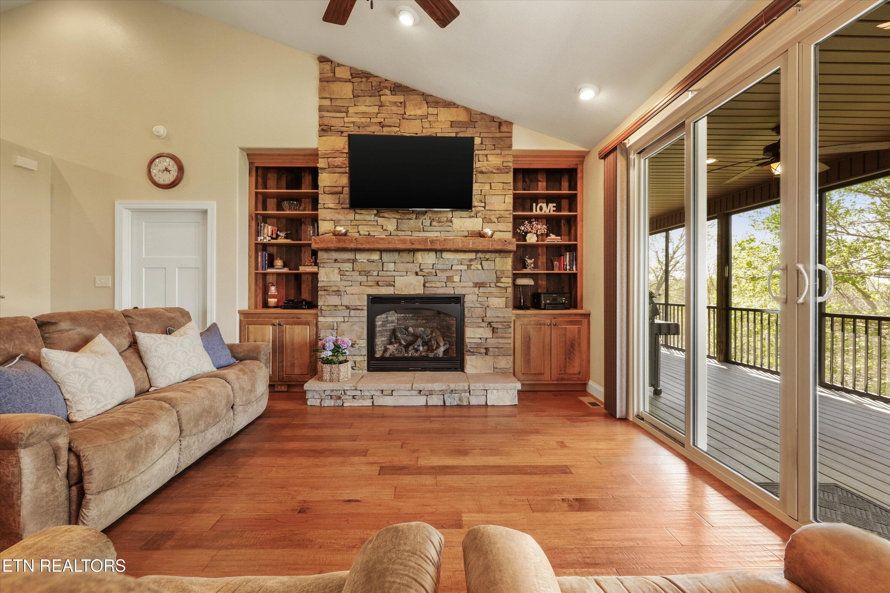 07-2278 Lower Rinehart Rd 010 - 2278 Lower Rinehart Rd, Dandridge, TN 37725