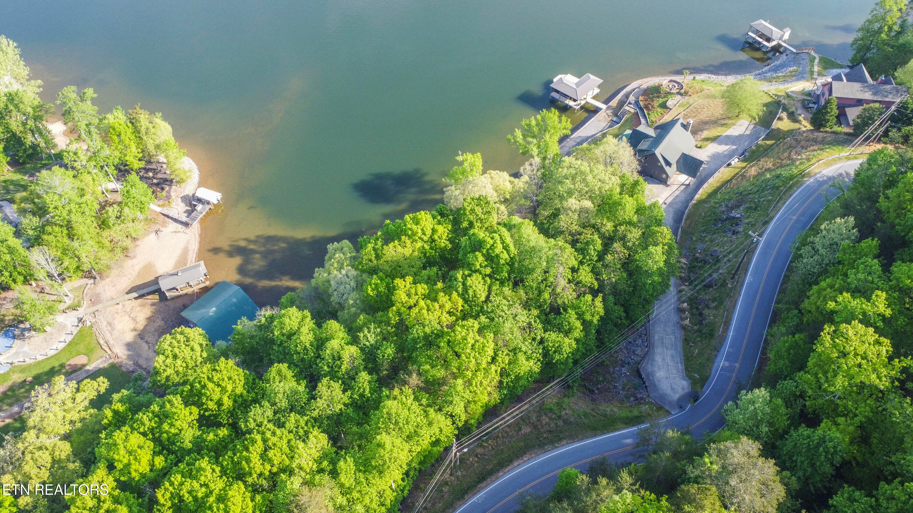 1-18 - 1400 Indian Shadows Drive, Ten Mile, TN 37880