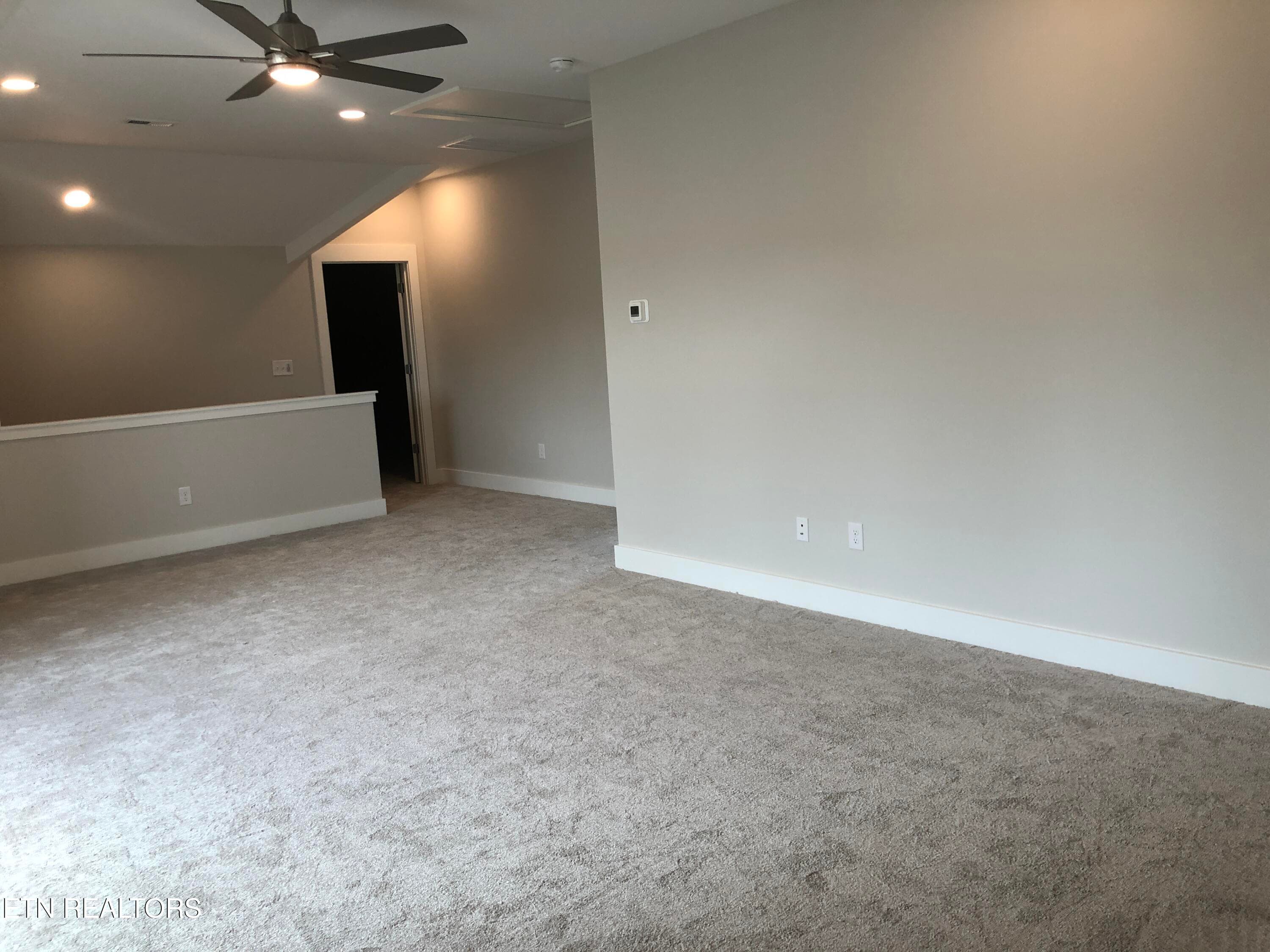 Bonus Room - 85 Royal Troon Circle, Oak Ridge, TN 37830