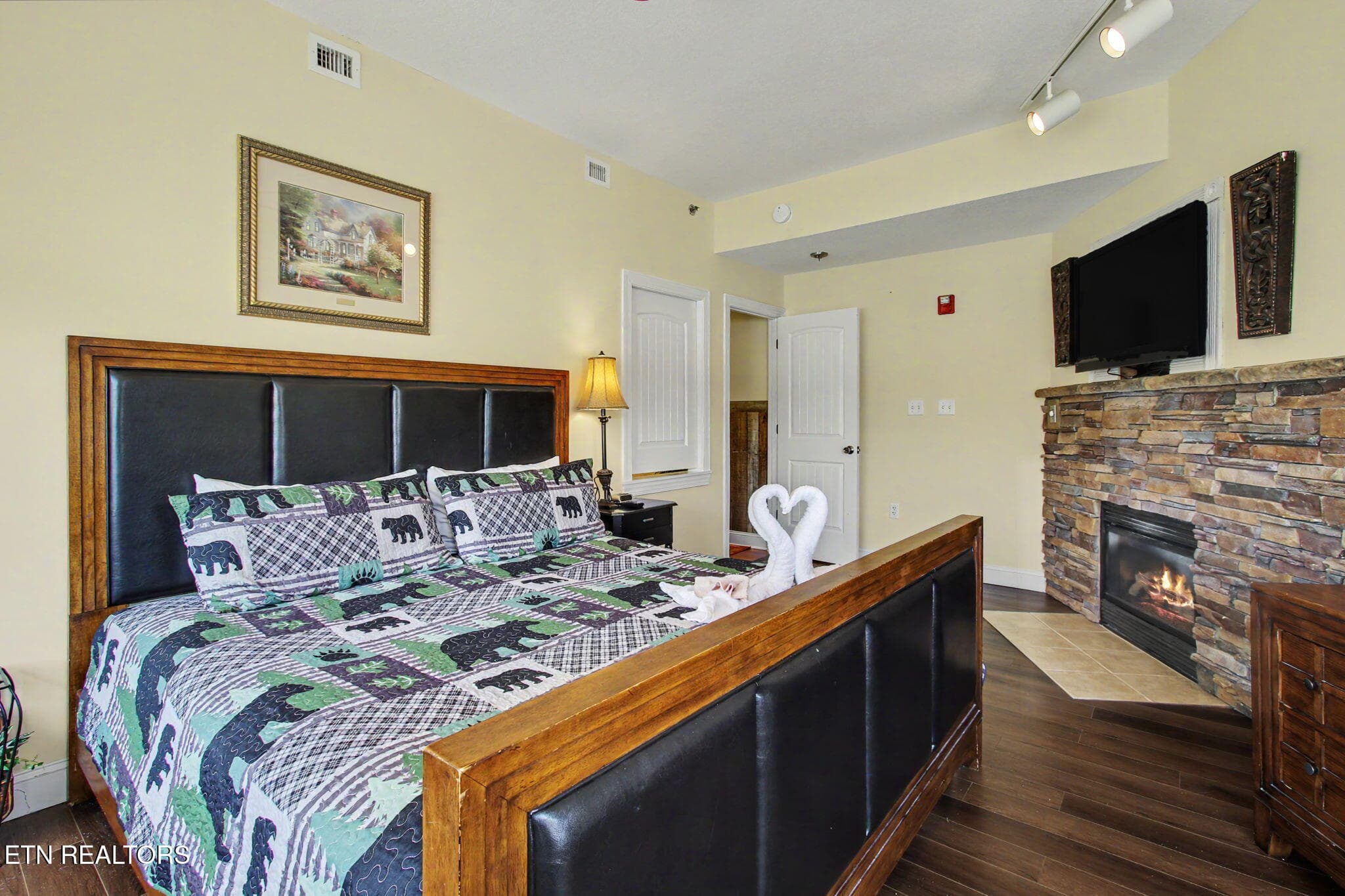 IMG_8684 - 513 McCarter Rd 4 m, Gatlinburg, TN 37738, Gatlinburg