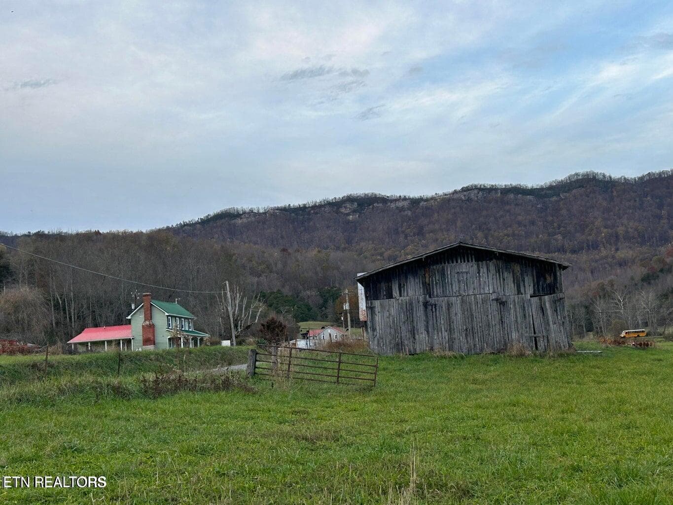 pic 5 - Old Friendship, Jonesville, VA 24263