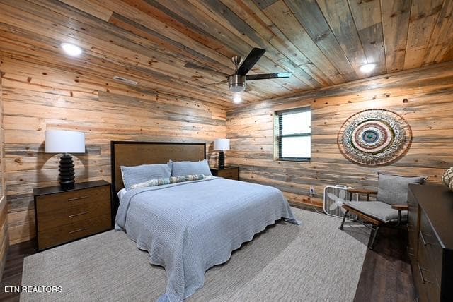 1421 22 - 1421 Silver Poplar Lane, Sevierville, TN 37876