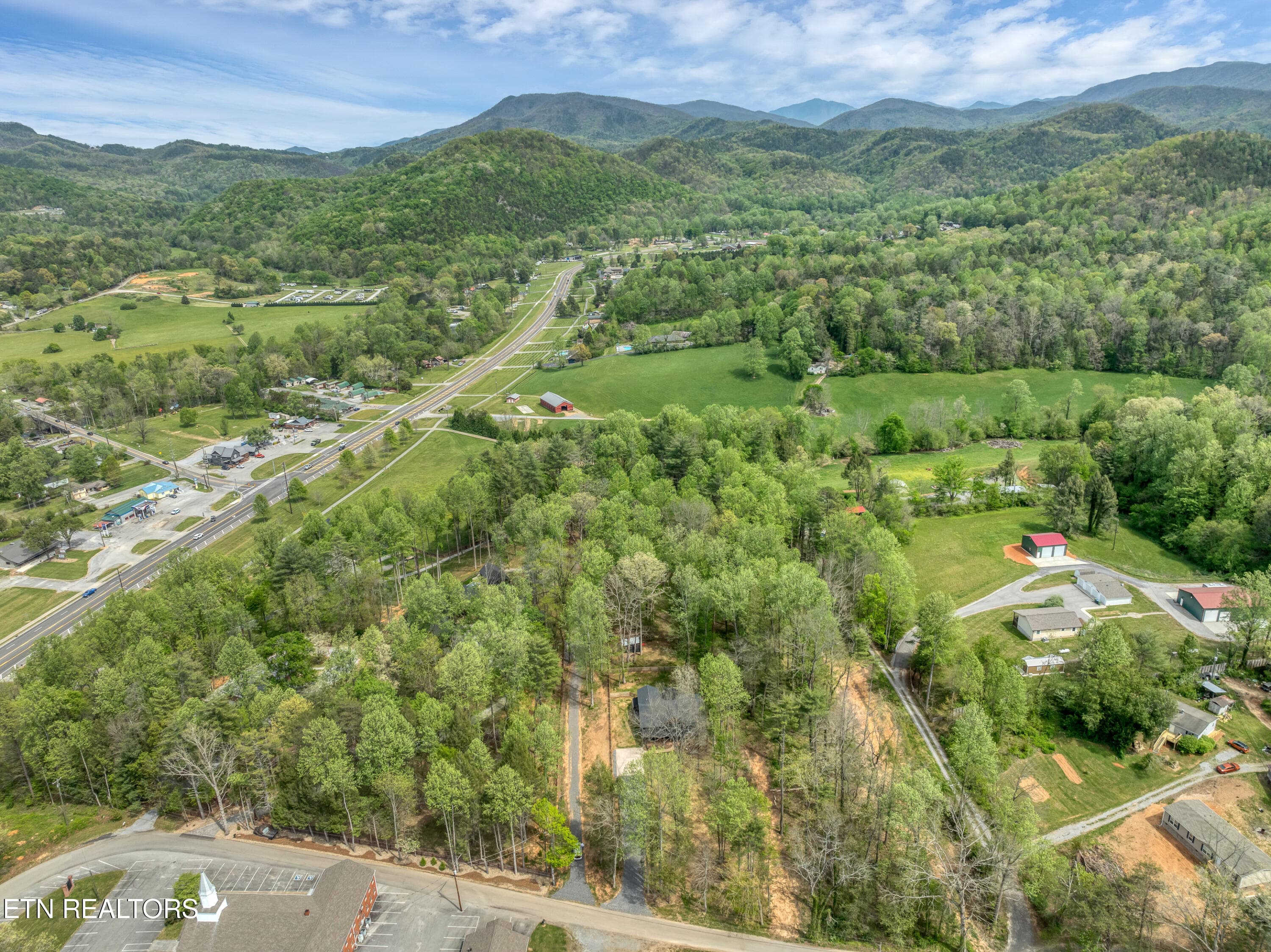 DJI_0522 - 151 Bethel Church Rd, Townsend, TN 37882
