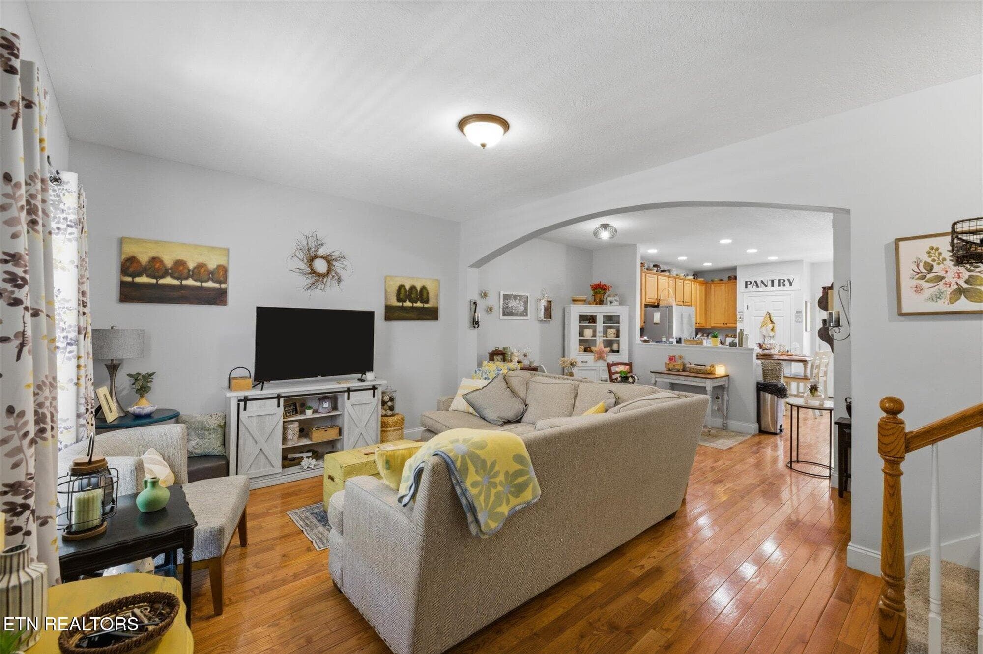 04-404-Ashbury-Cir-Sweetwater-TN-4 - 404 Ashbury Circle, Sweetwater, TN 37874