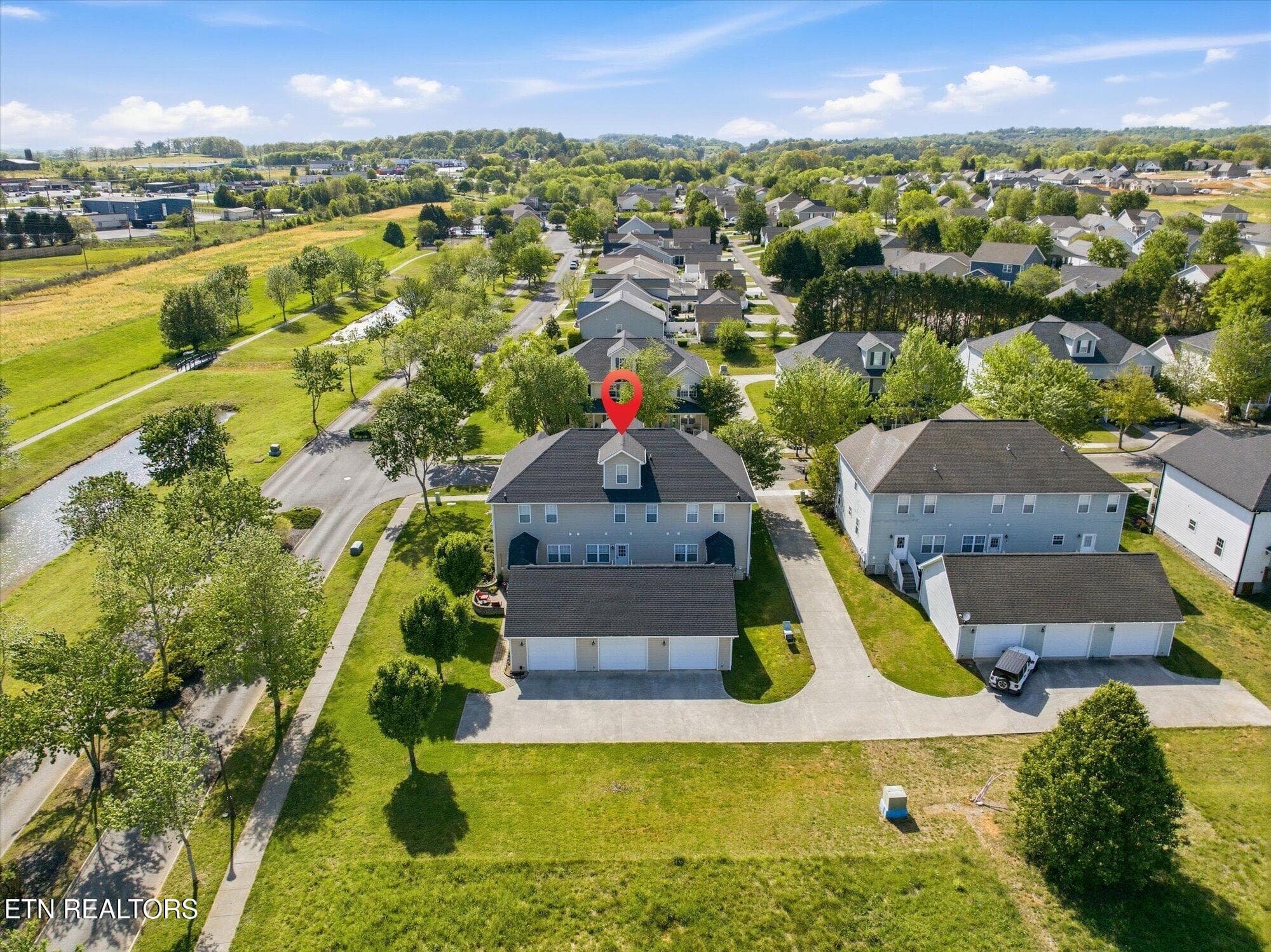 35-404-Ashbury-Cir-Sweetwater-TN-35 - 404 Ashbury Circle, Sweetwater, TN 37874