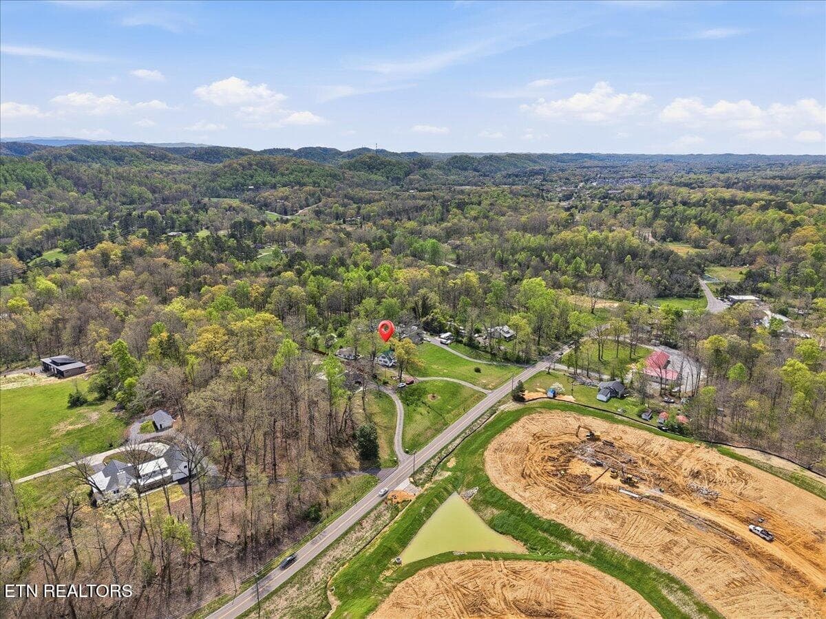 42-006_DJI_20260408144051_0135_D - 1422 Tipton Station Rd, Knoxville, TN 37920