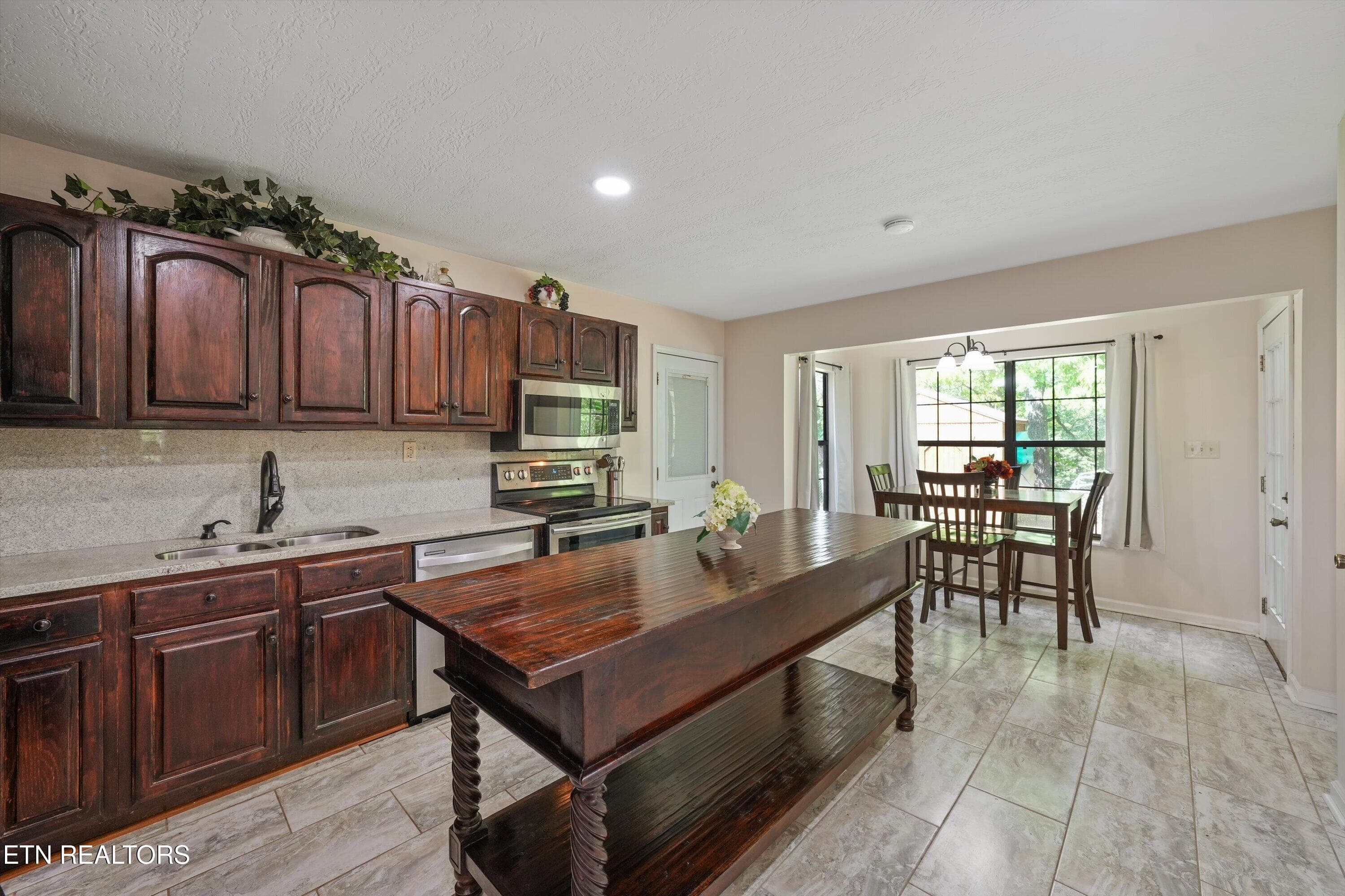 13-2869 Persian Ln10 - 2869 Persian Lane, New Market, TN 37820, New Market