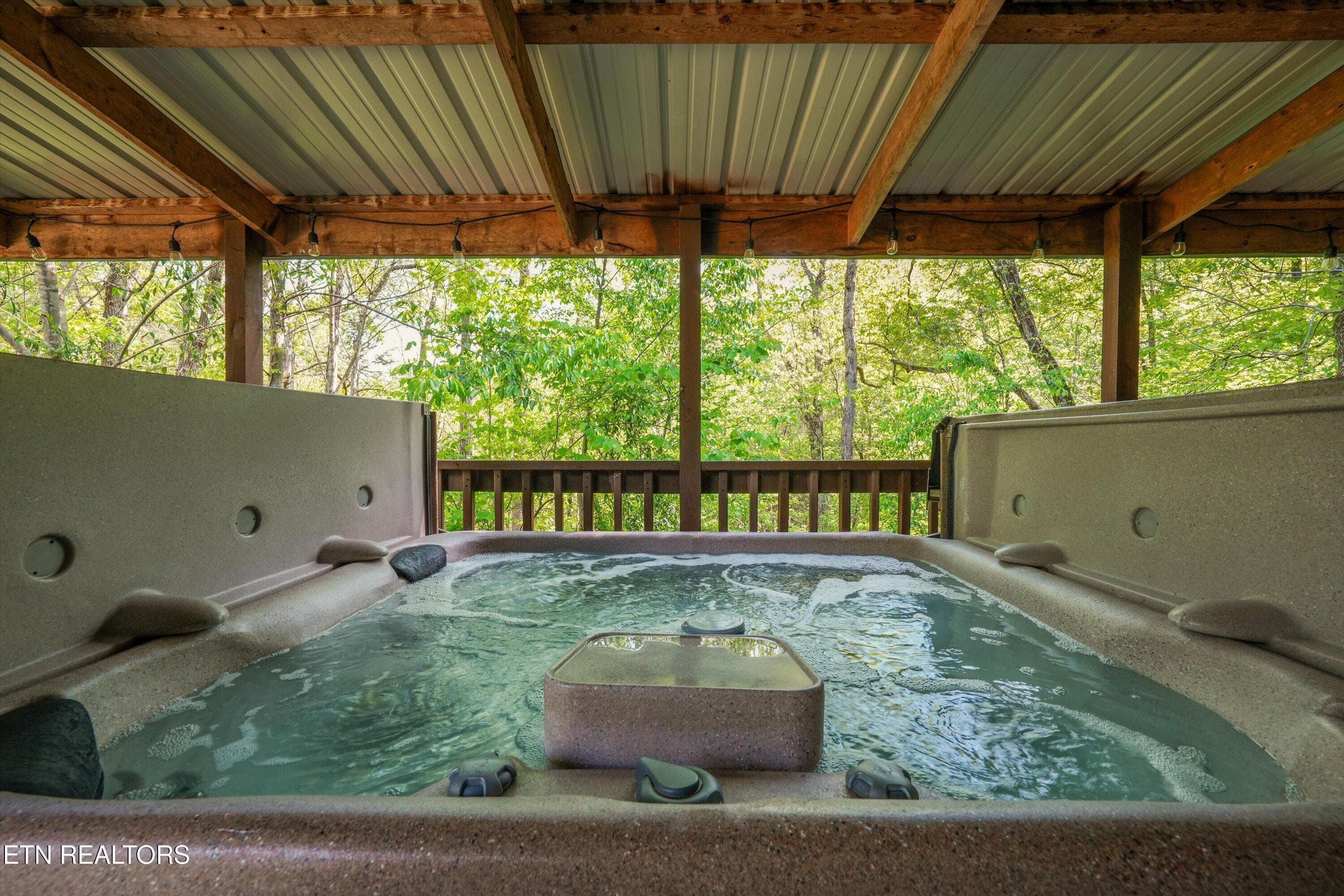 Hot Tub w/Hard Cover (Bear Proof) - 716 Country Oaks Drive, Pigeon Forge, TN 37863