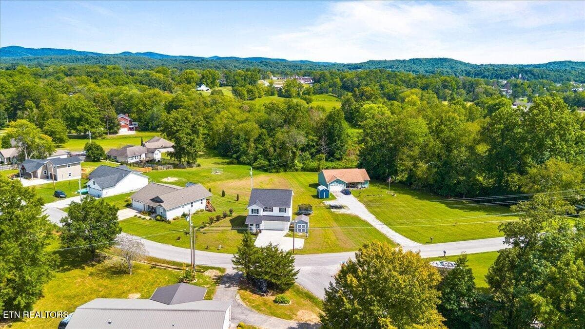 05-Stanley St - 500 Stanley St, Oneida, TN 37841