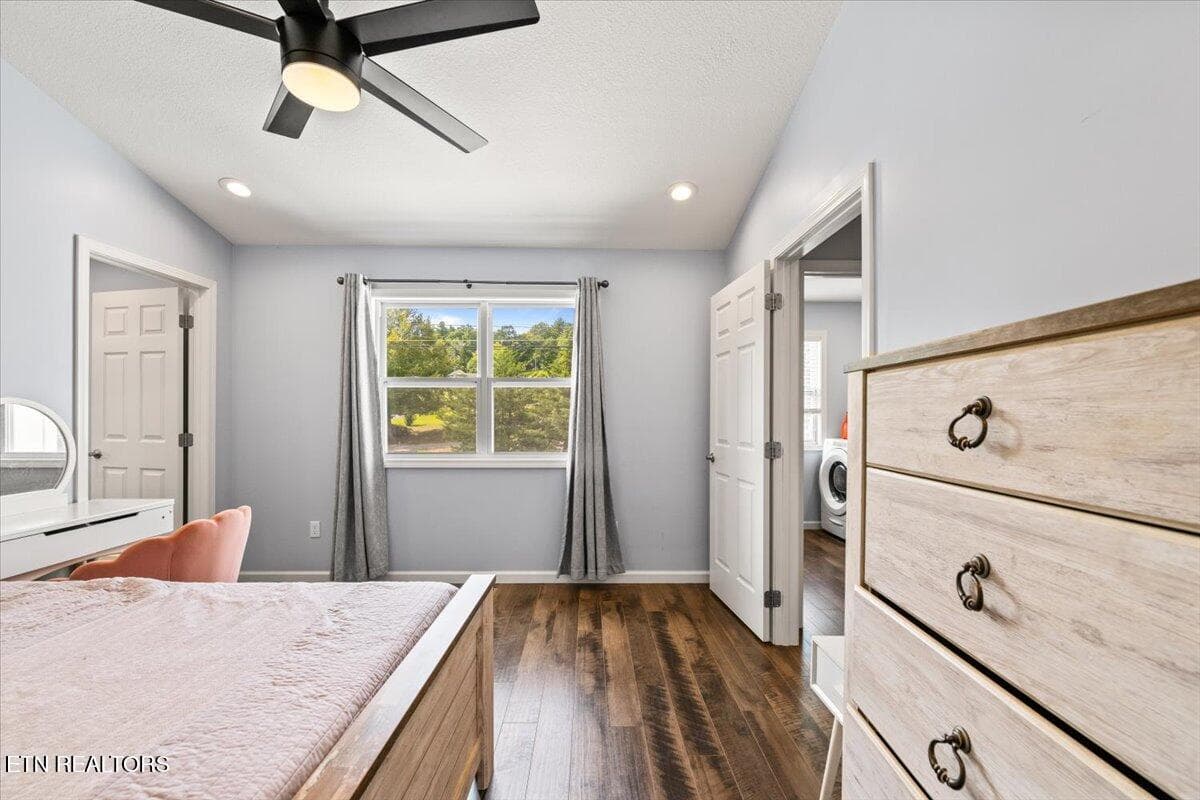 18-Stanley St - 500 Stanley St, Oneida, TN 37841