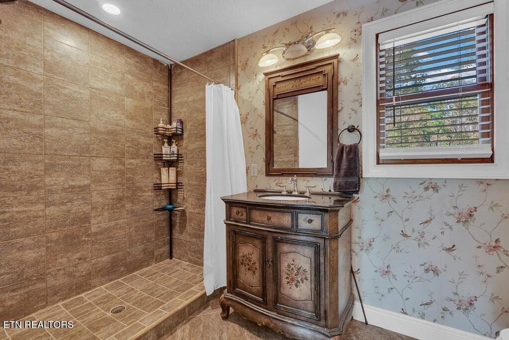 243717_46 - 160 Eagles Bluff Circle, Spencer, TN 38585