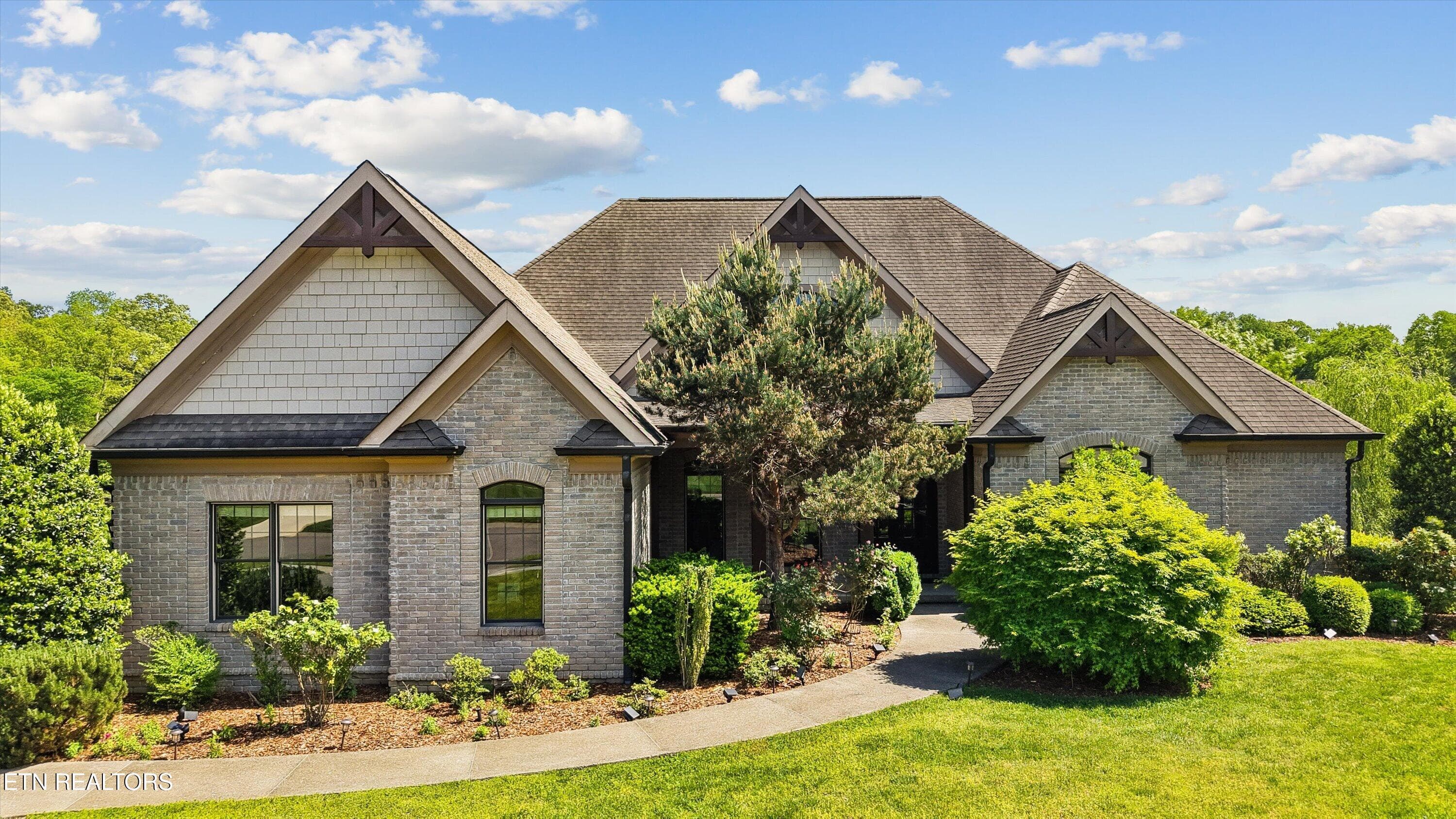 2508 Shady Meadow Lane, Knoxville, TN 37932