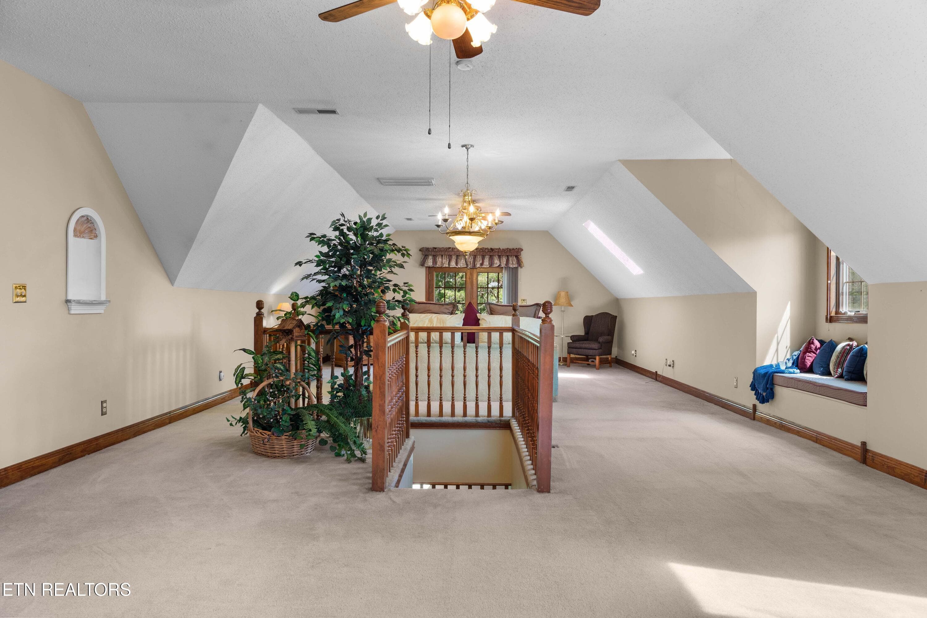030A1487 - 300 Lowe Rd, Huntsville, TN 37756