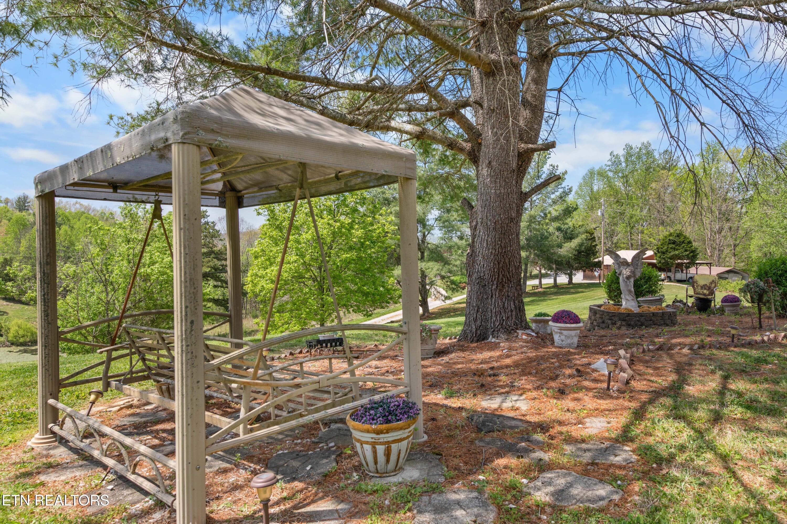 030A1645 - 300 Lowe Rd, Huntsville, TN 37756