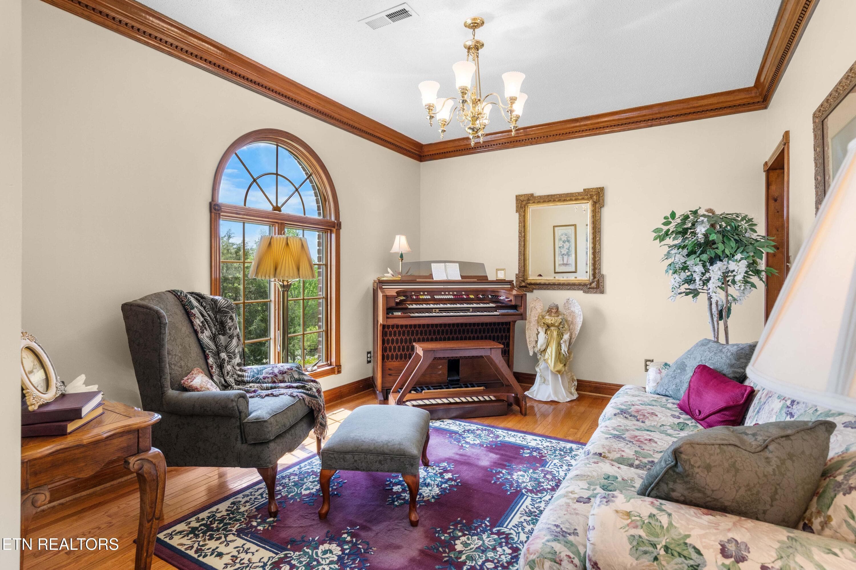 030A1748 - 300 Lowe Rd, Huntsville, TN 37756