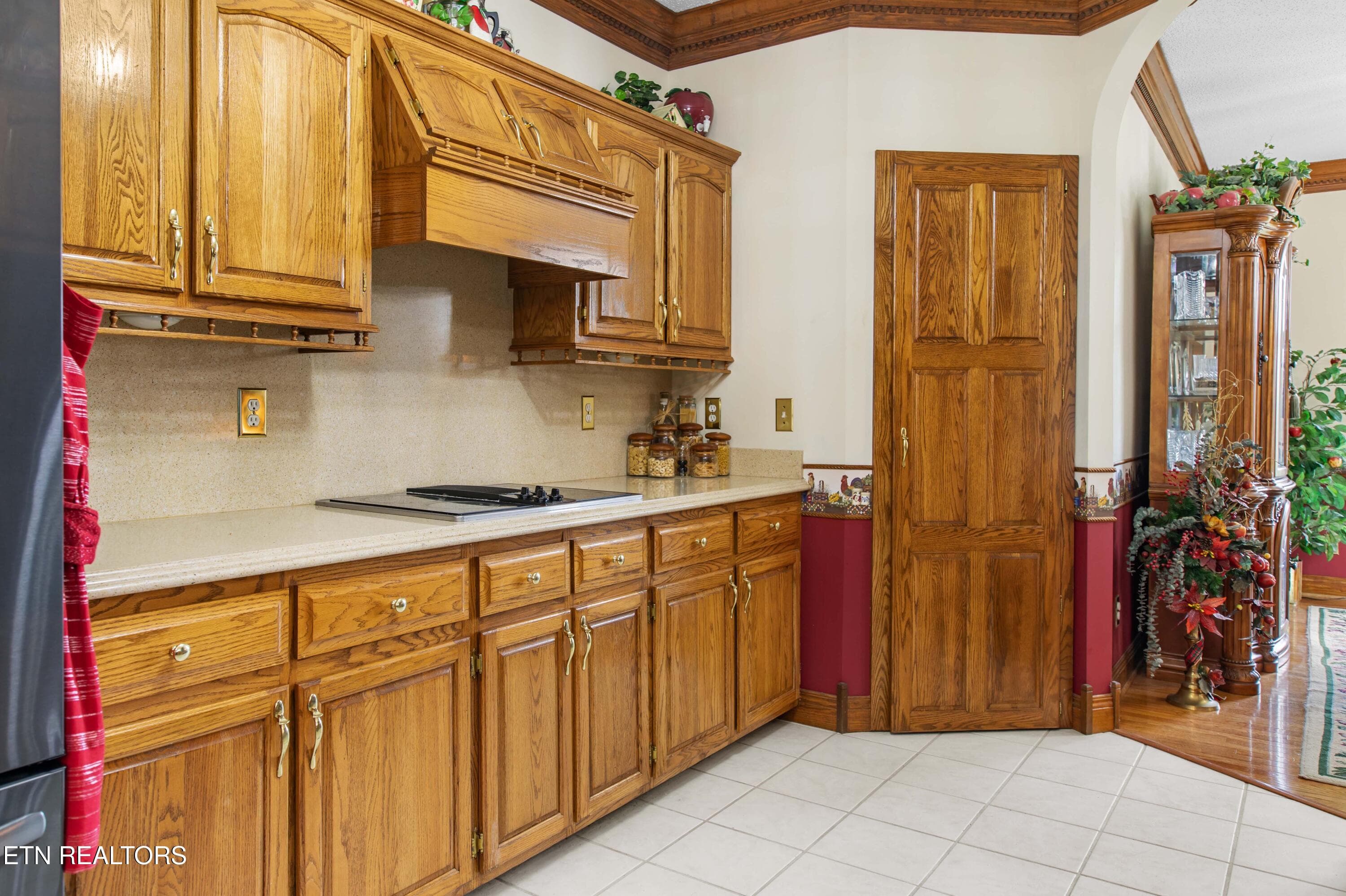 030A1880 - 300 Lowe Rd, Huntsville, TN 37756