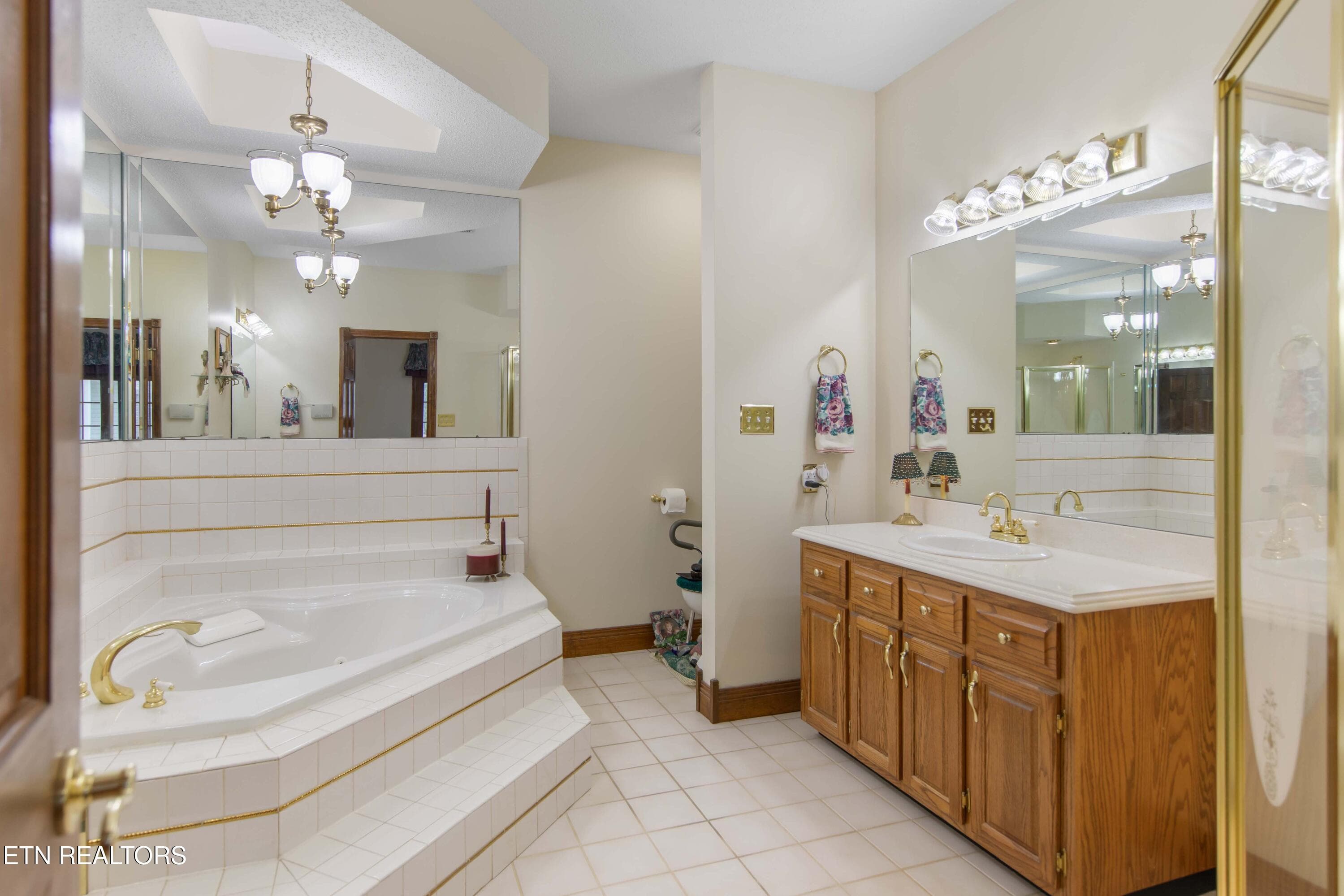 030A1929 - 300 Lowe Rd, Huntsville, TN 37756