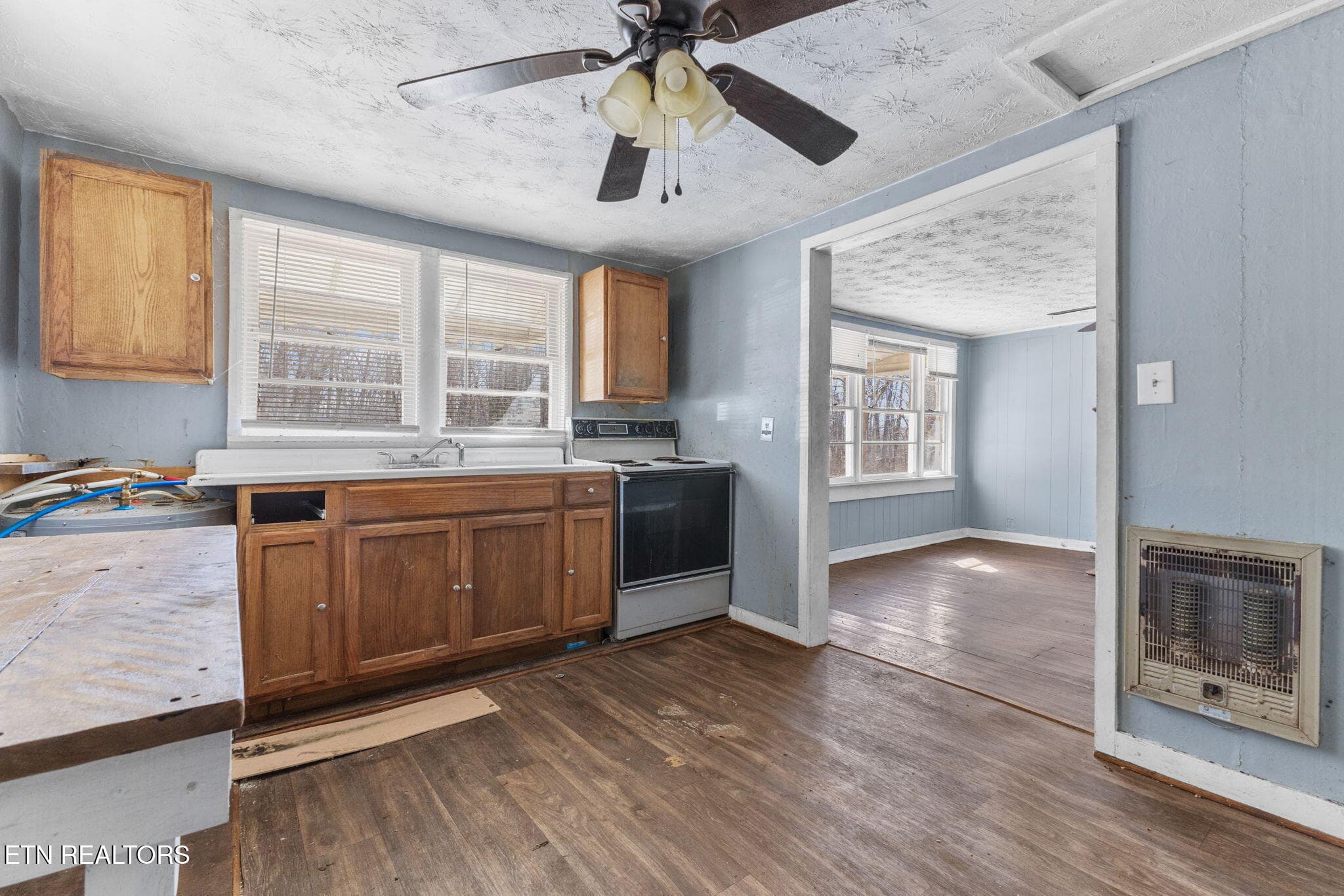 42-web-or-mls-3F1A7405 - 515 Millers Chapel Rd, Greeneville, TN 37745