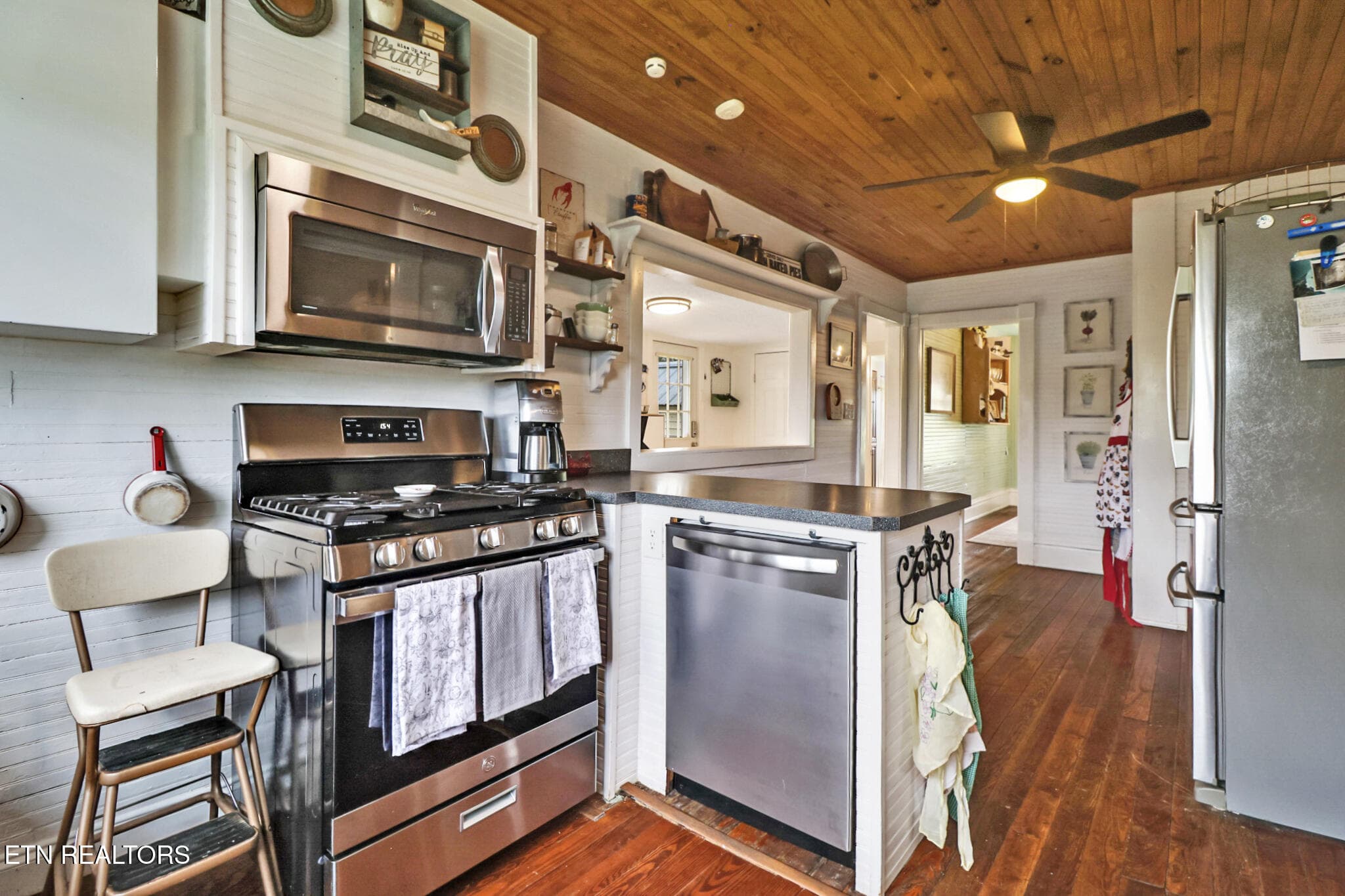 if1a4683-if1a4687 - 9988 Upper East Valley Rd, Pikeville, TN 37367