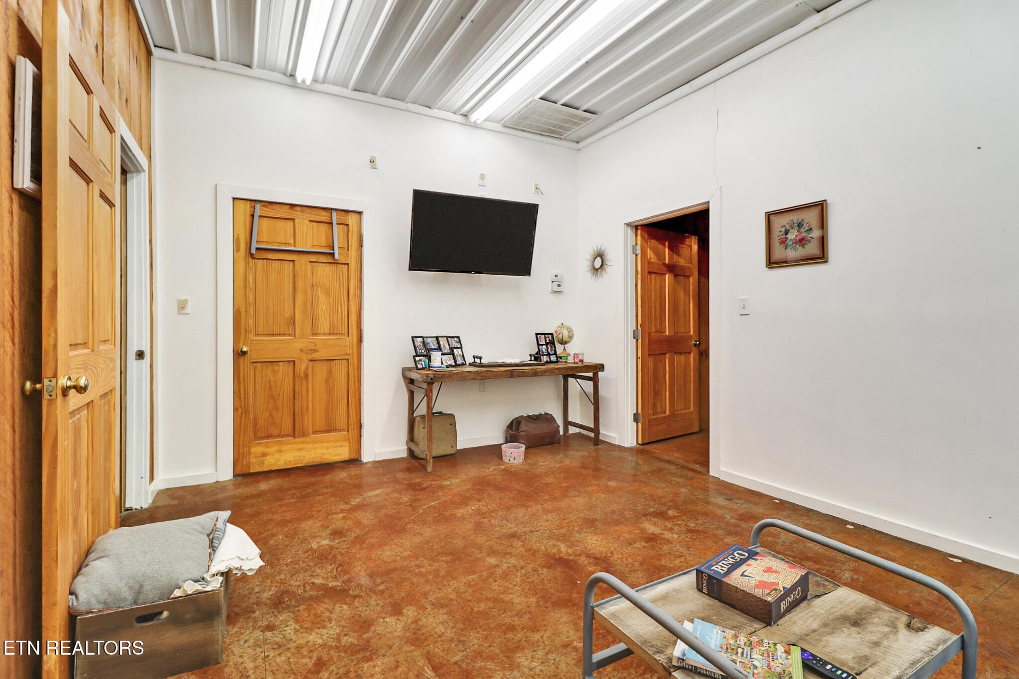 if1a4583-if1a4587 - 9988 Upper East Valley Rd, Pikeville, TN 37367