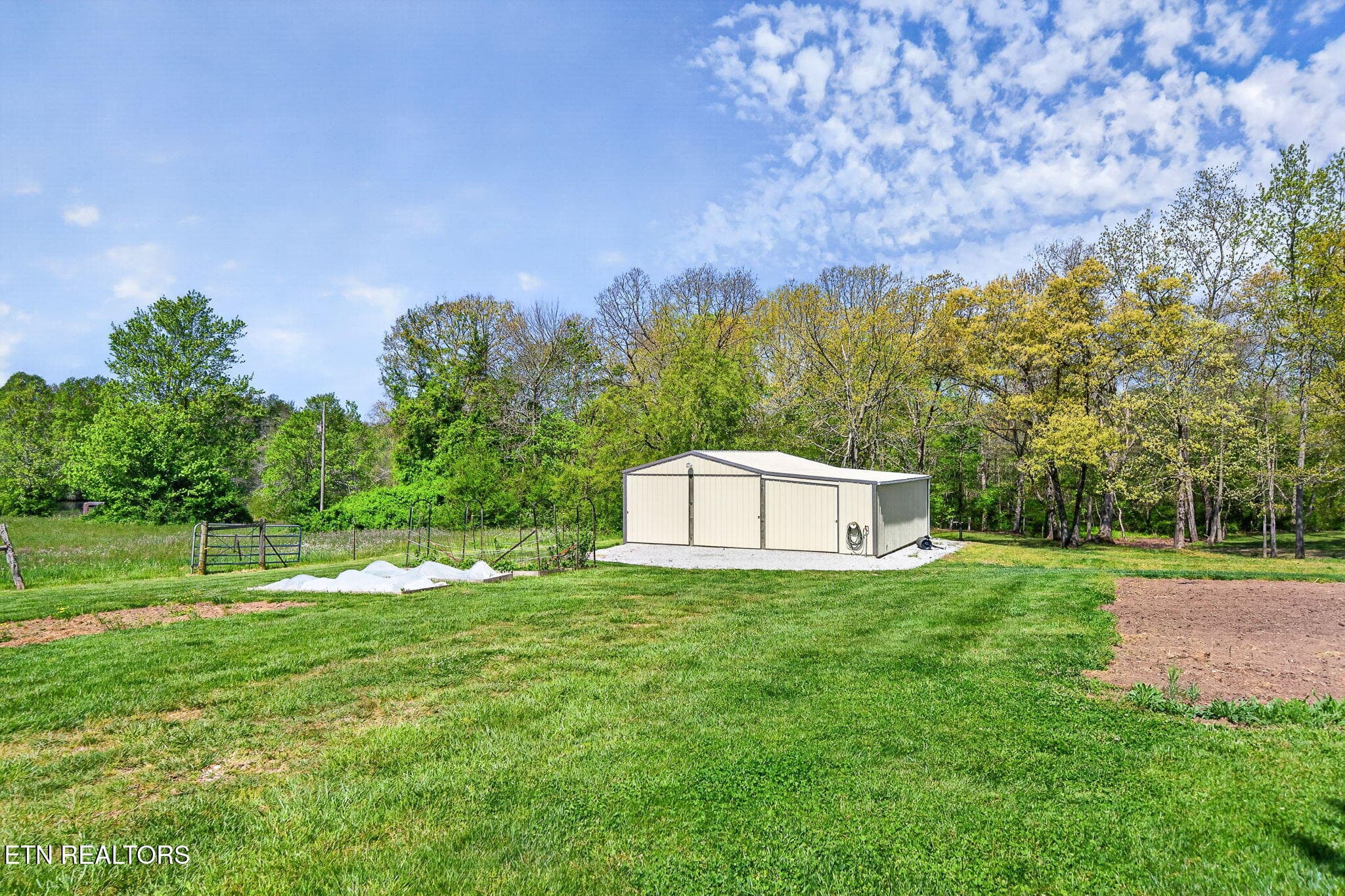 14-web-or-mls-7668 Plateau Rd_069_TNPC - 7668 Plateau Rd, Crossville, TN 38571