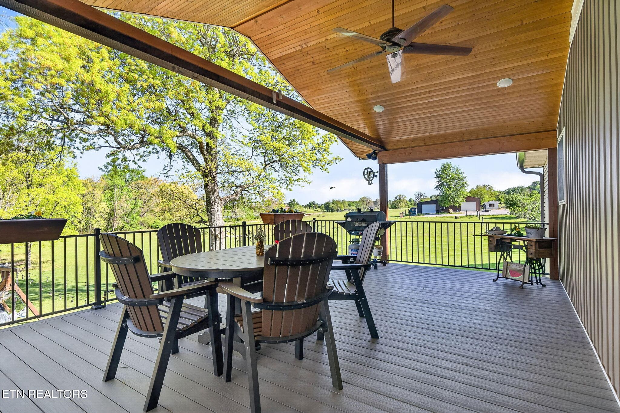 41-web-or-mls-7668 Plateau Rd_204_TNPC - 7668 Plateau Rd, Crossville, TN 38571