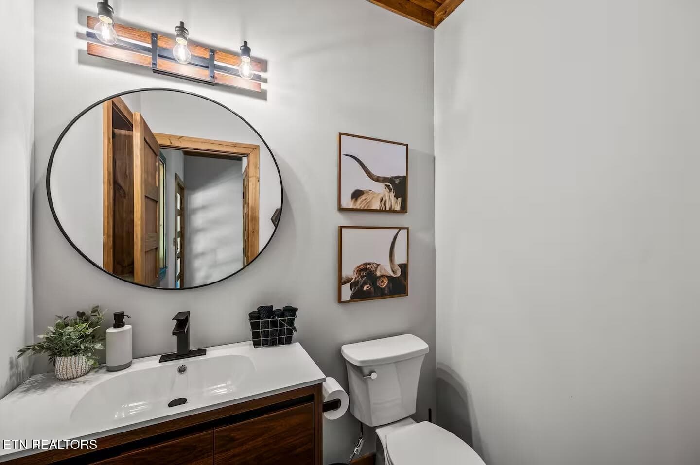 27 - 634 Gloryland Way, Pigeon Forge, TN 37863
